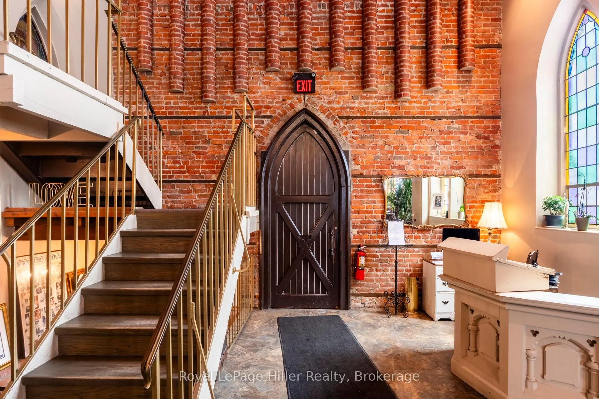 95 Waterloo St Street
