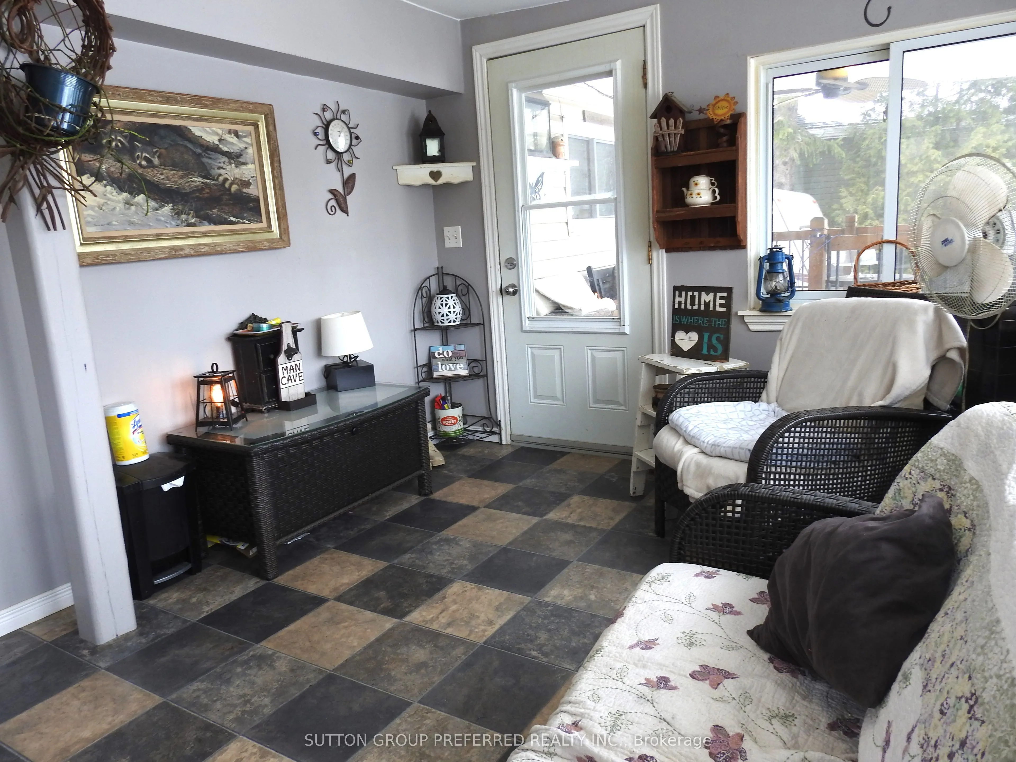 806201 Oxford Rd 29 Road, #69