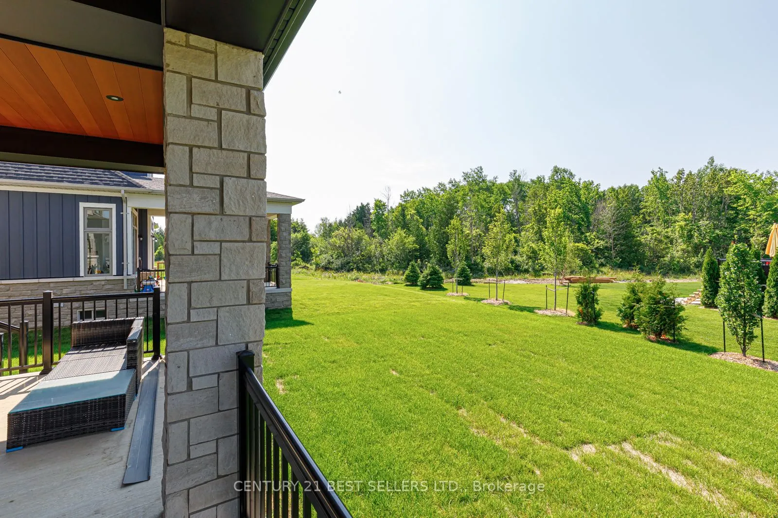 117 Stoneleigh Drive