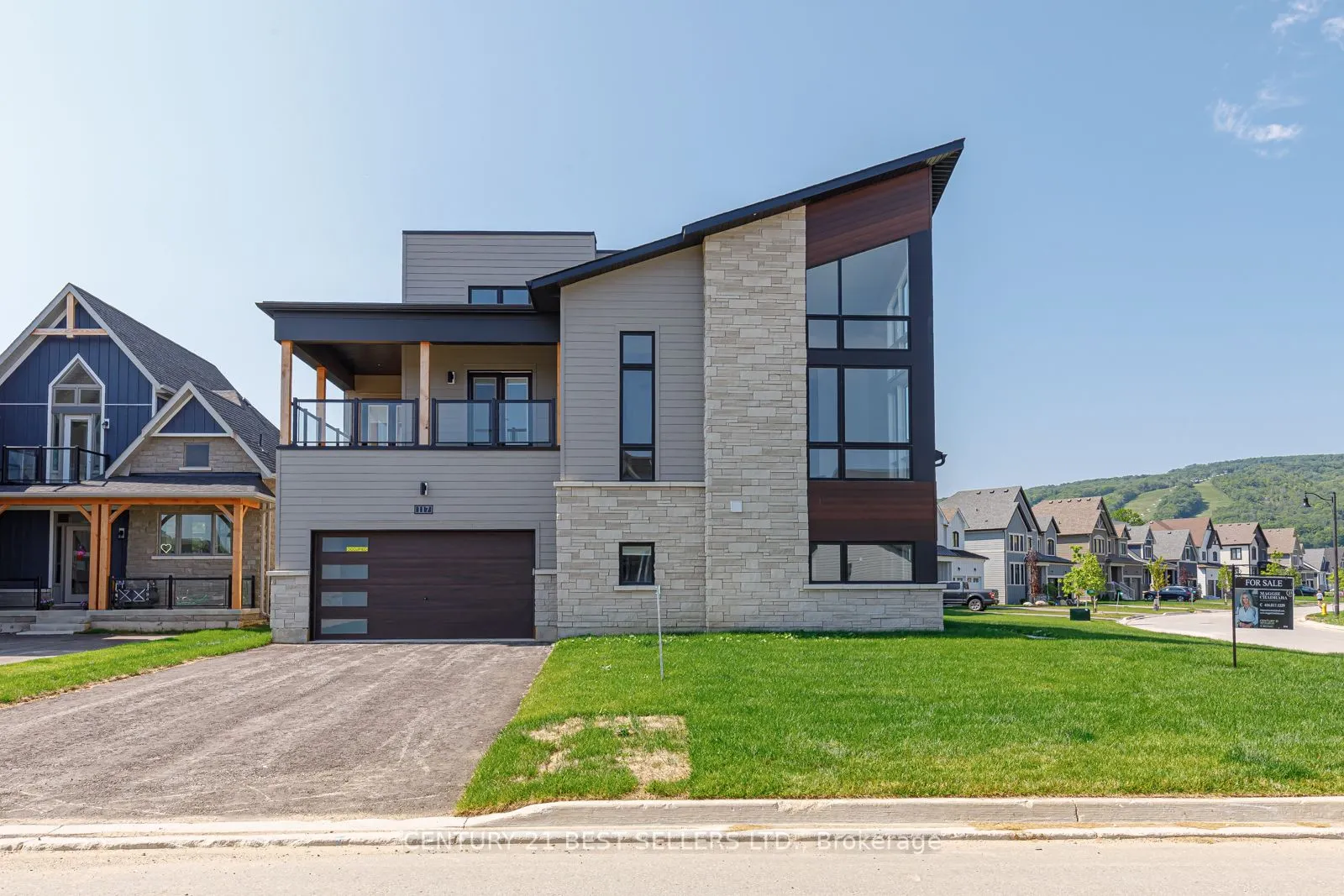 117 Stoneleigh Drive