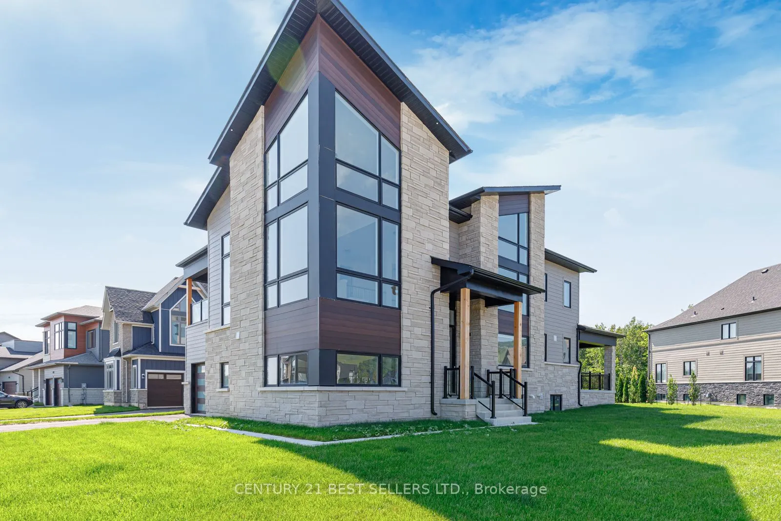 117 Stoneleigh Drive