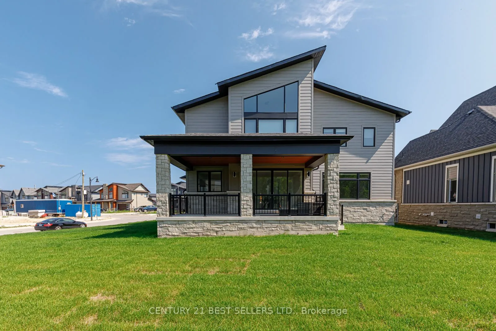 117 Stoneleigh Drive