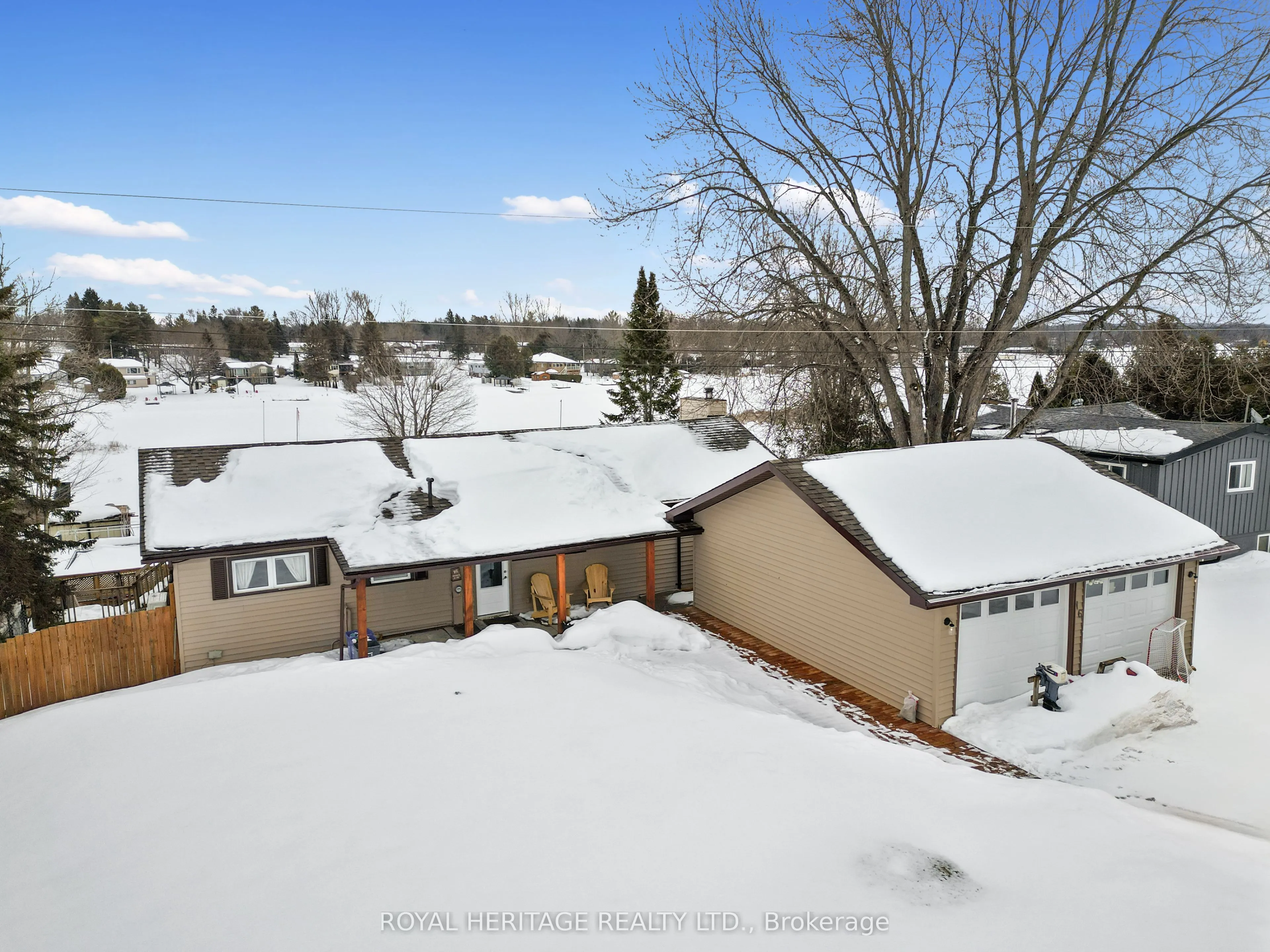 16 Bayview Drive