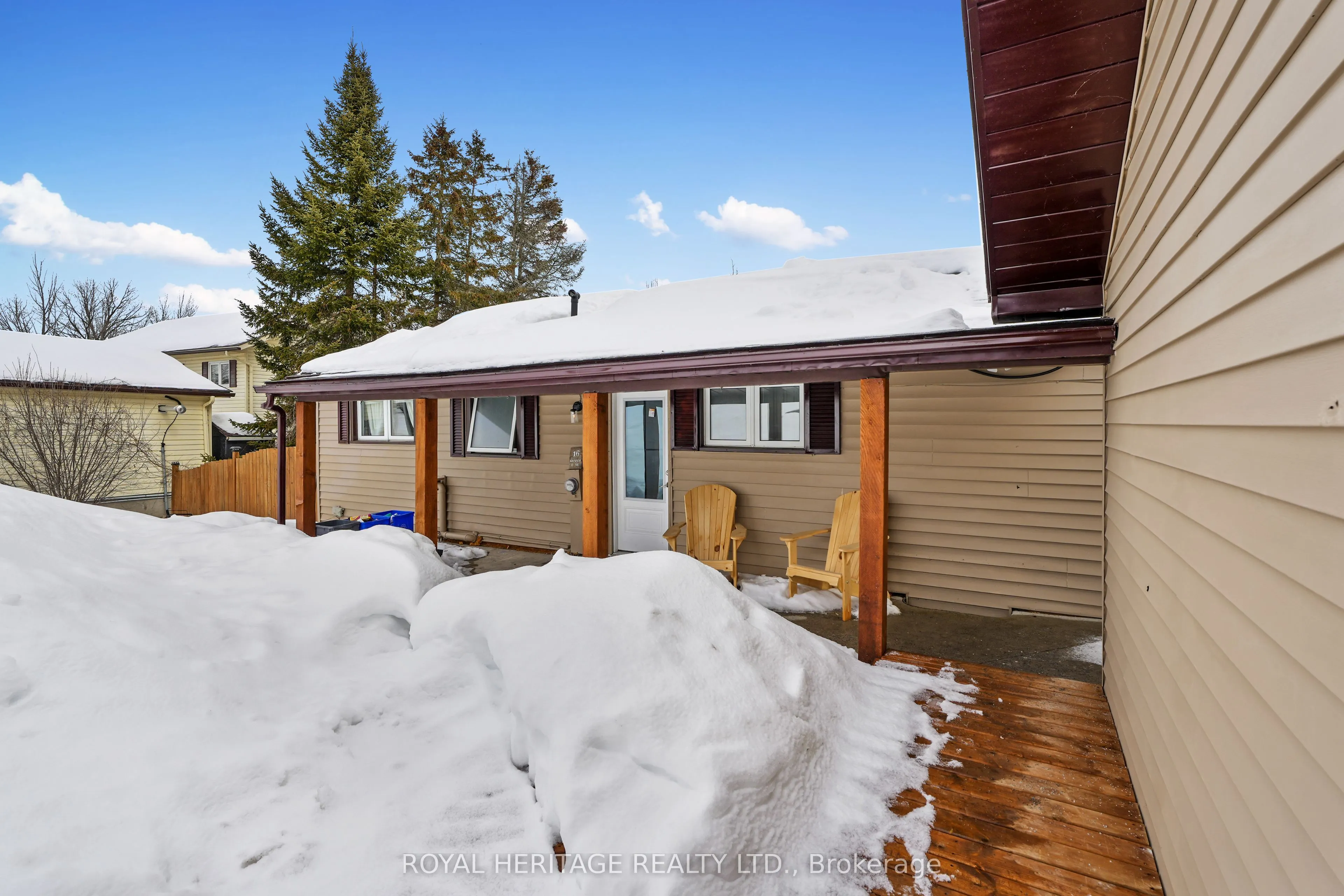 16 Bayview Drive