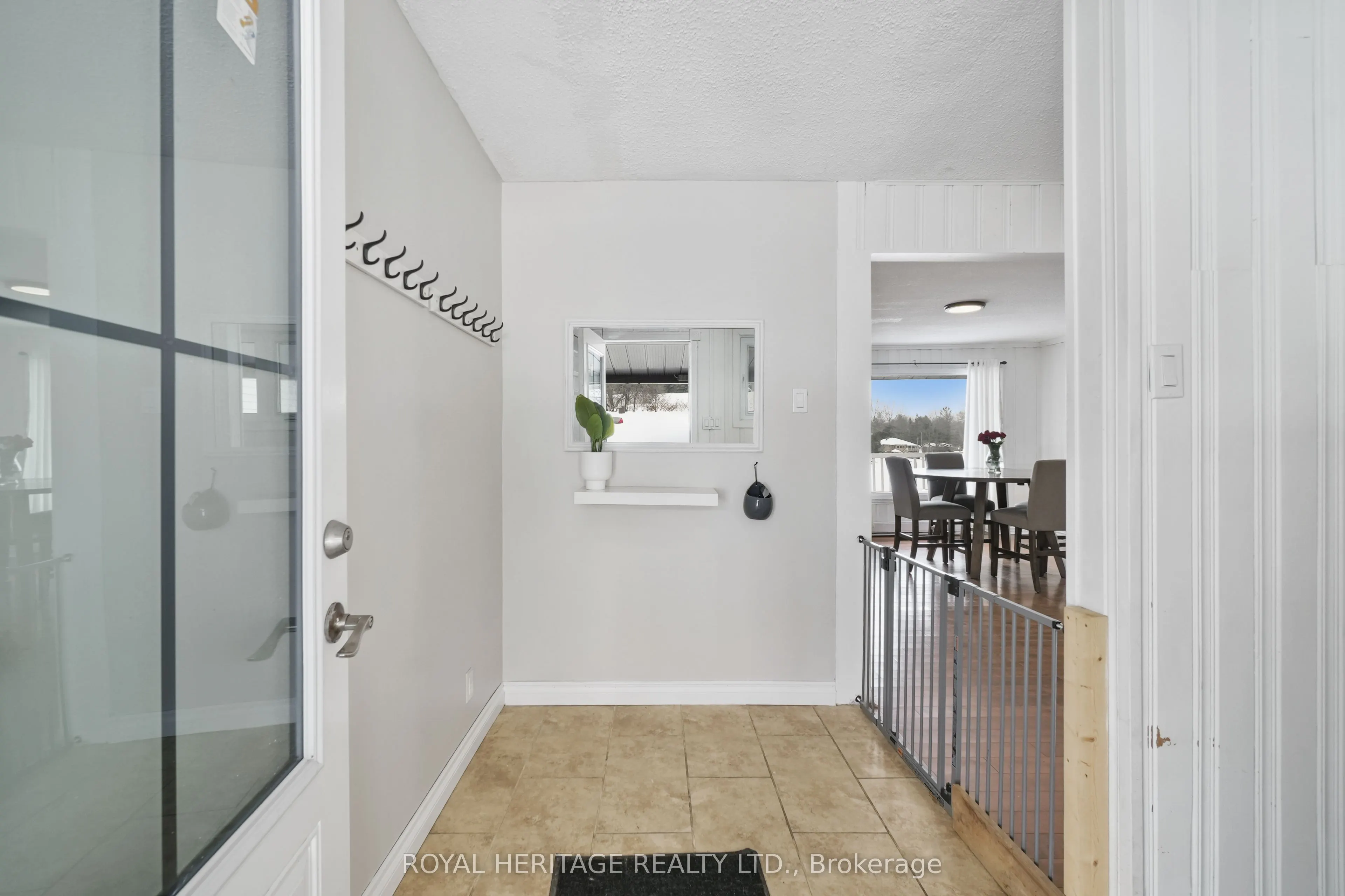 16 Bayview Drive