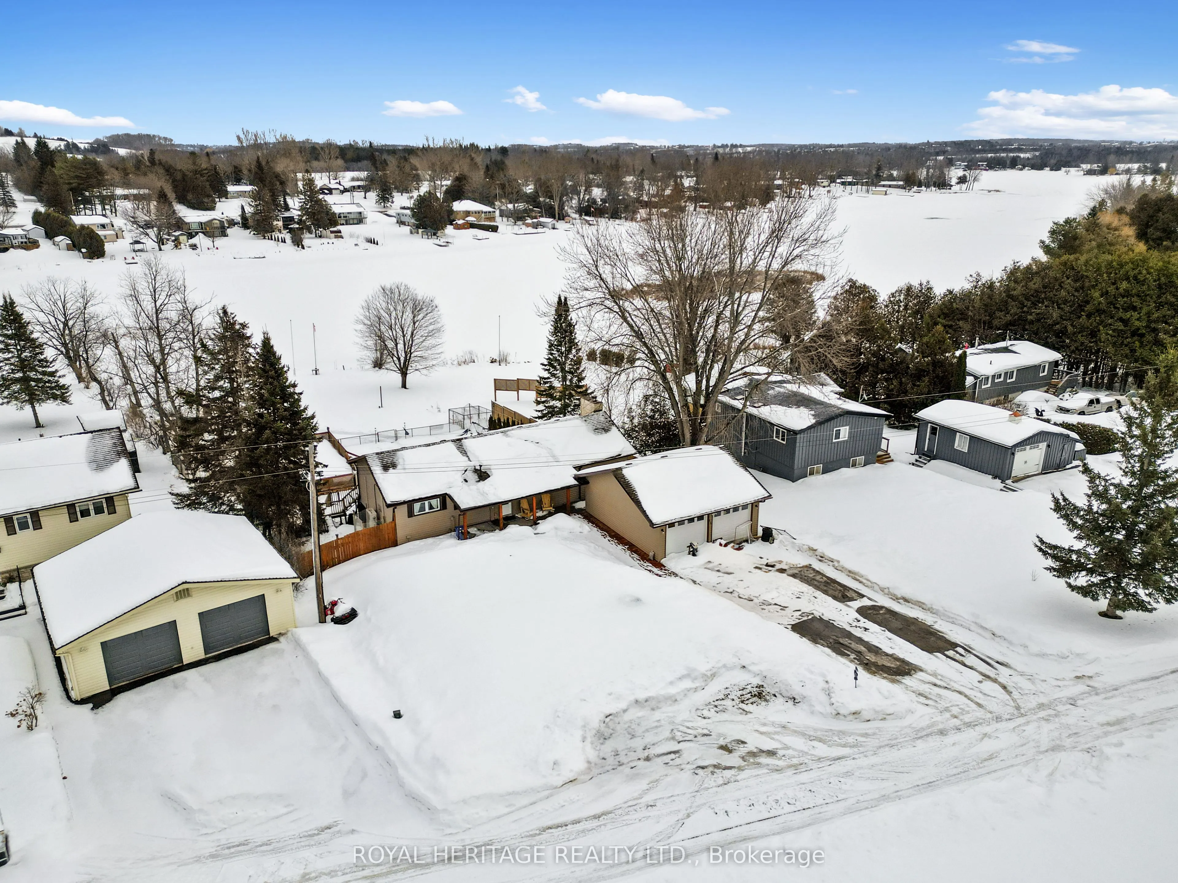 16 Bayview Drive