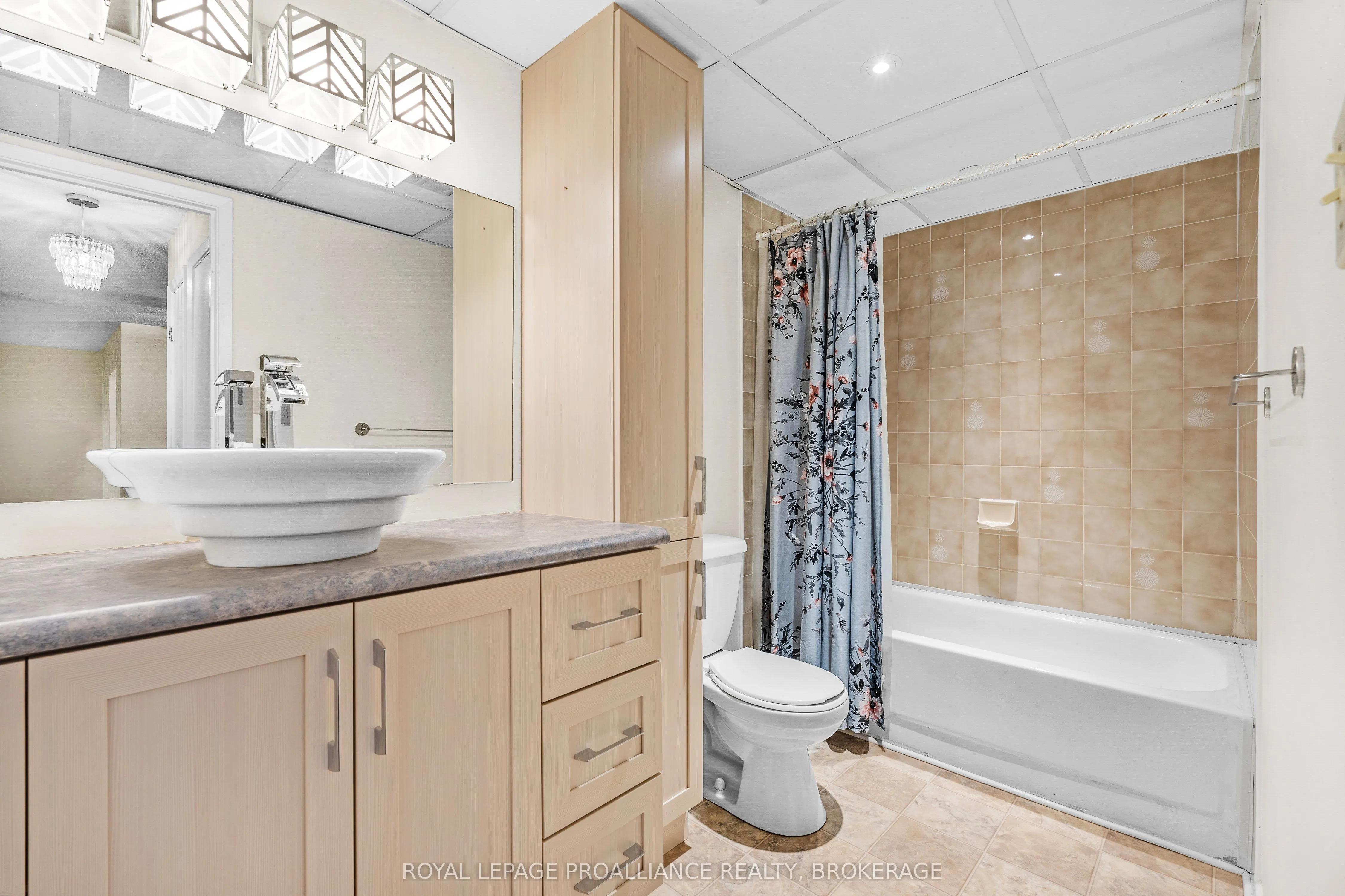 745 Davis Drive, #209