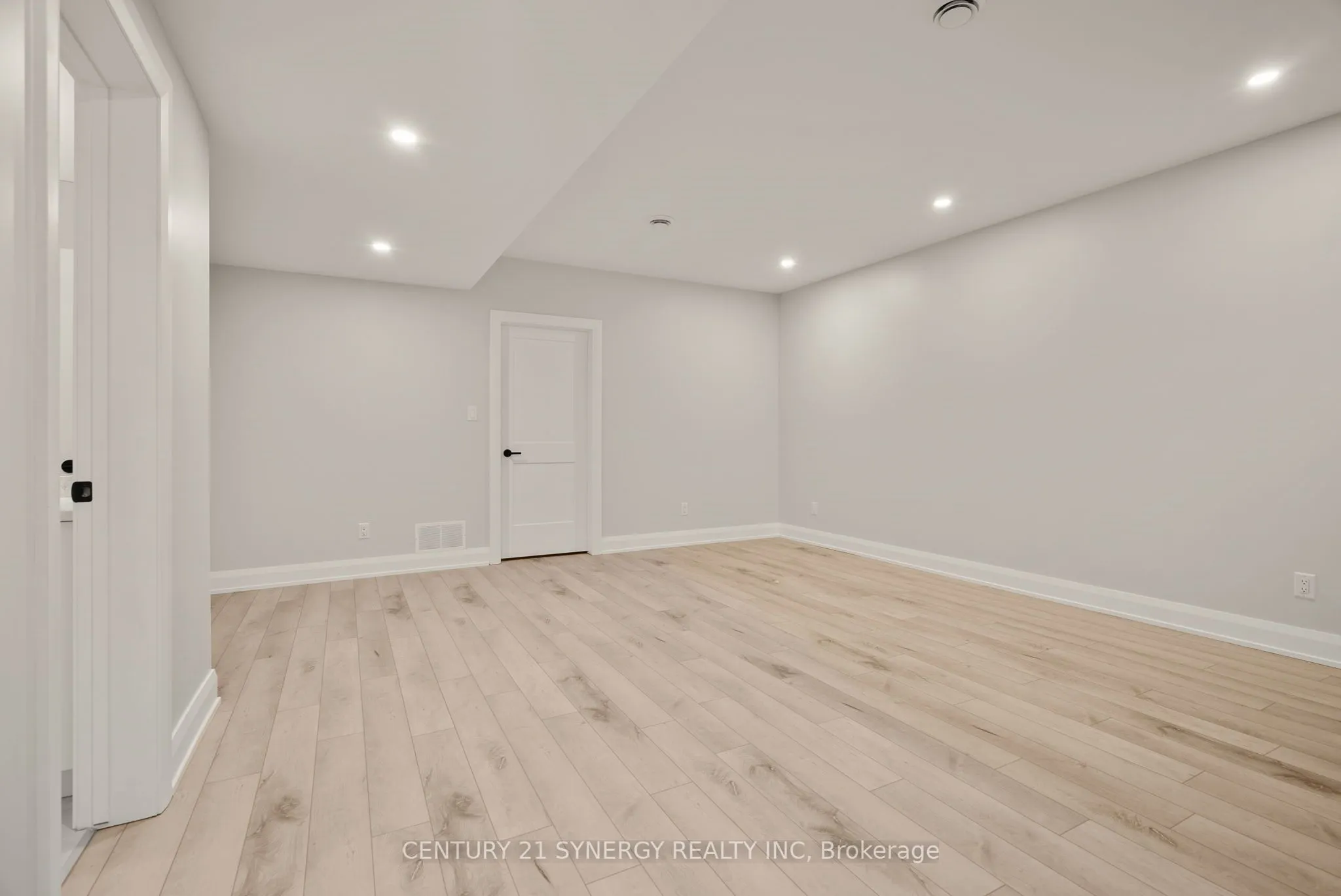 269 CABRELLE Place