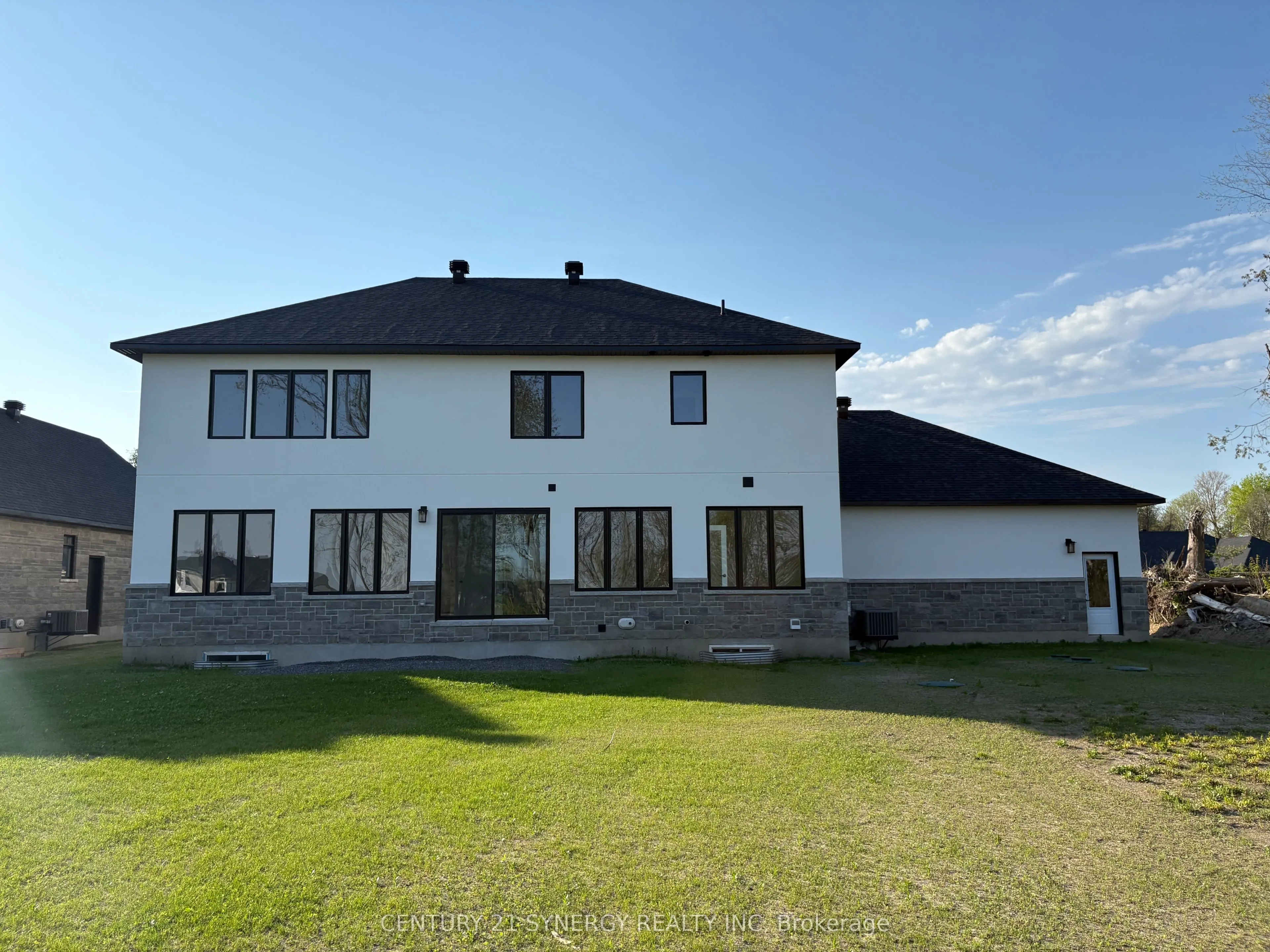 269 CABRELLE Place