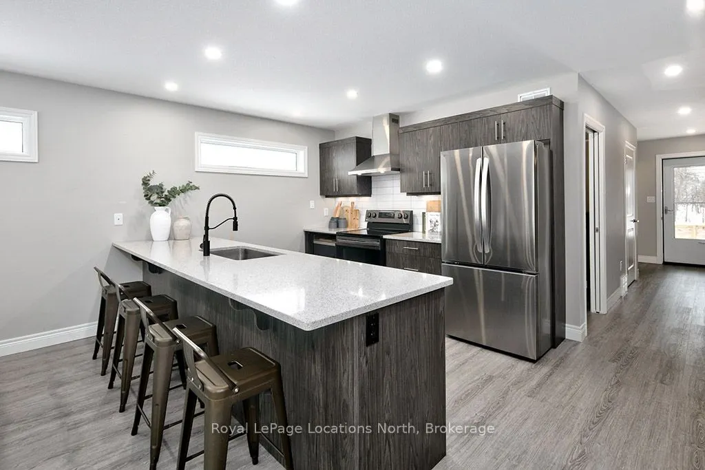 17 Elgin Street S