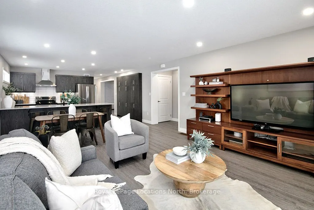 17 Elgin Street S