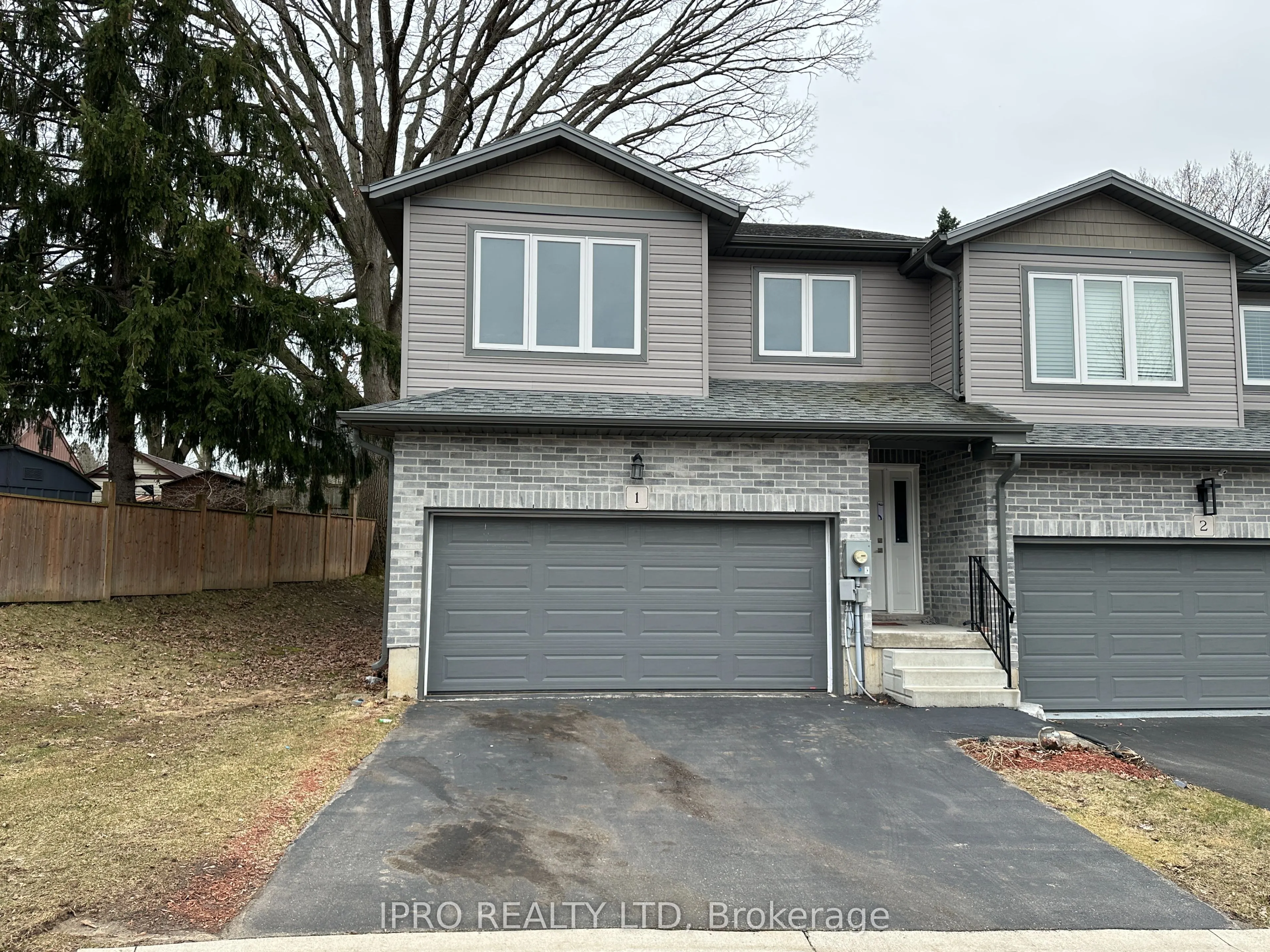 61 Vienna Road #1
