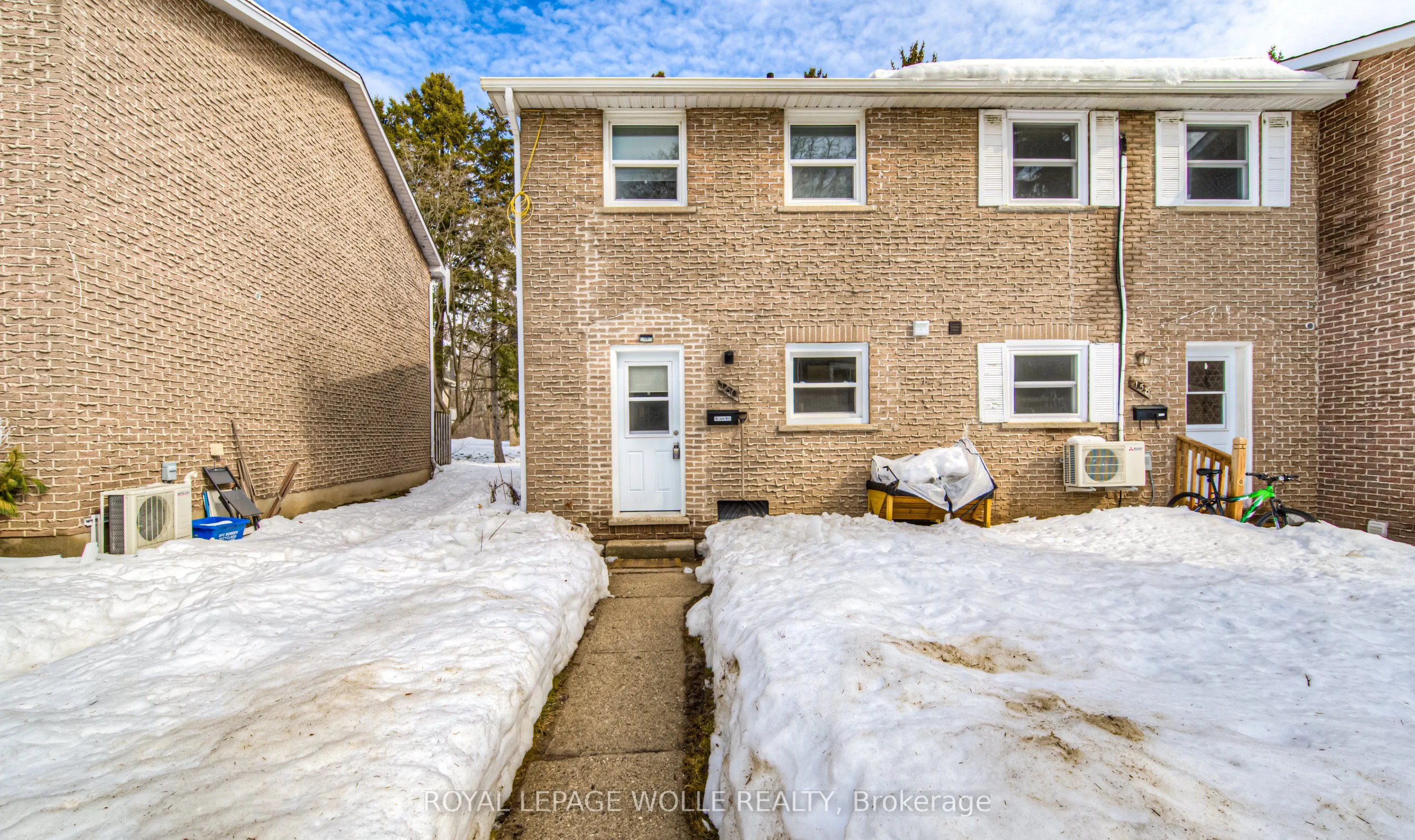 160 Westcourt Place, #62