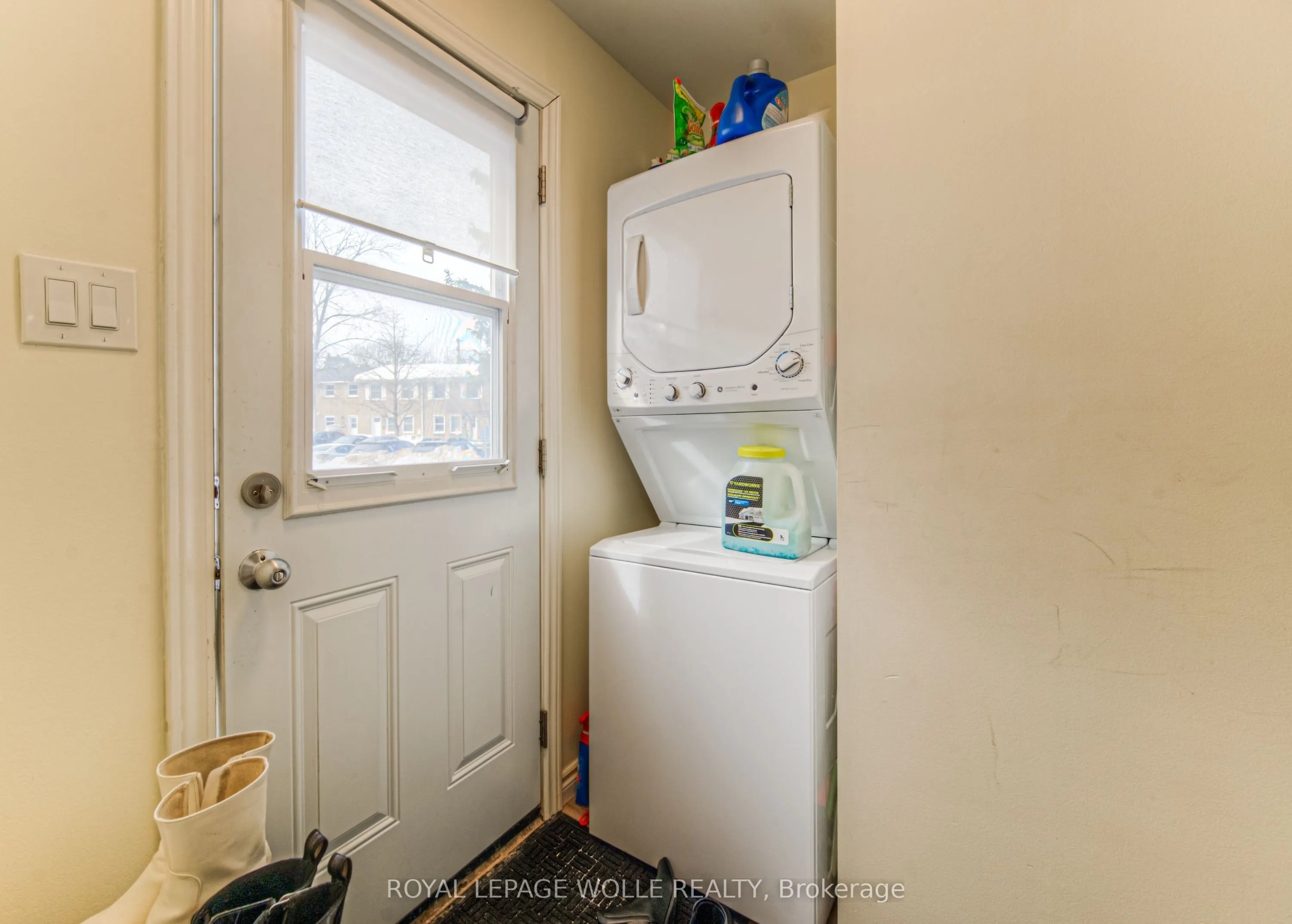 160 Westcourt Place, #62