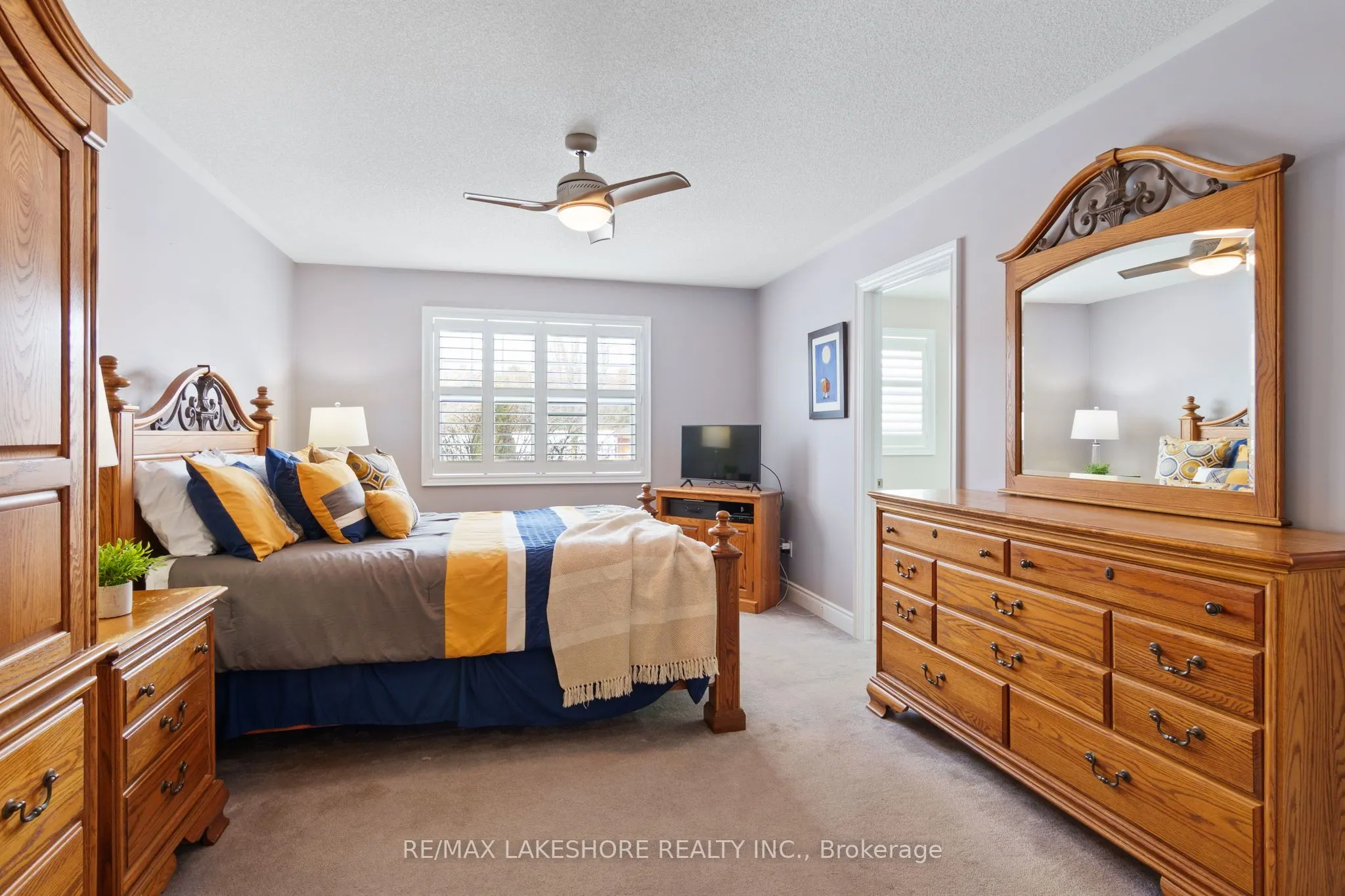 416 Lakeshore Road