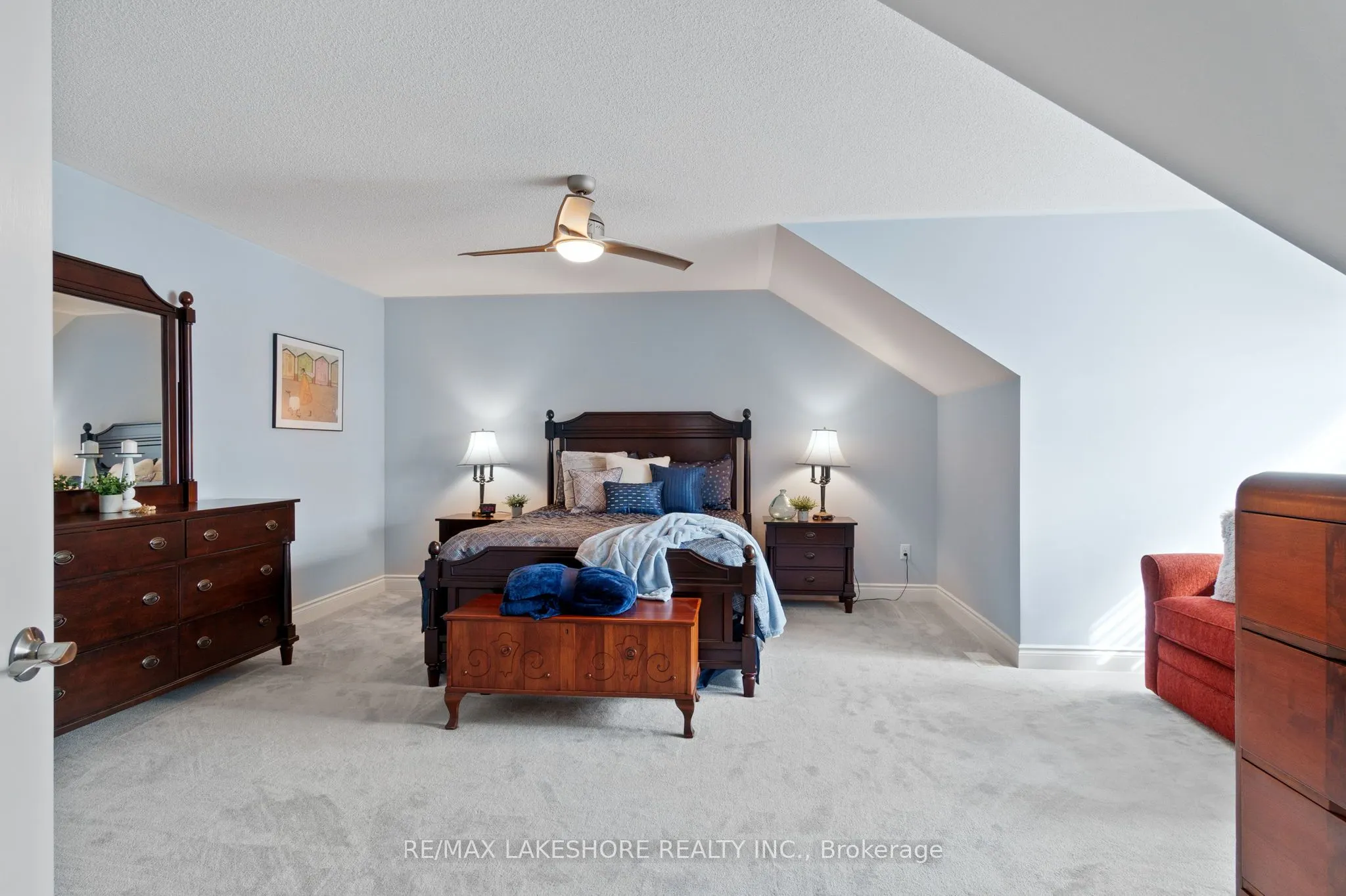 416 Lakeshore Road