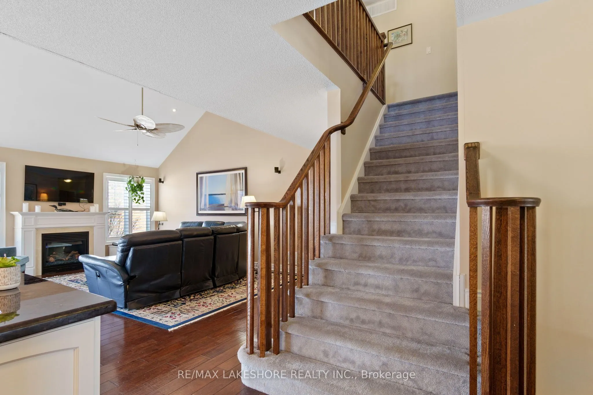 416 Lakeshore Road