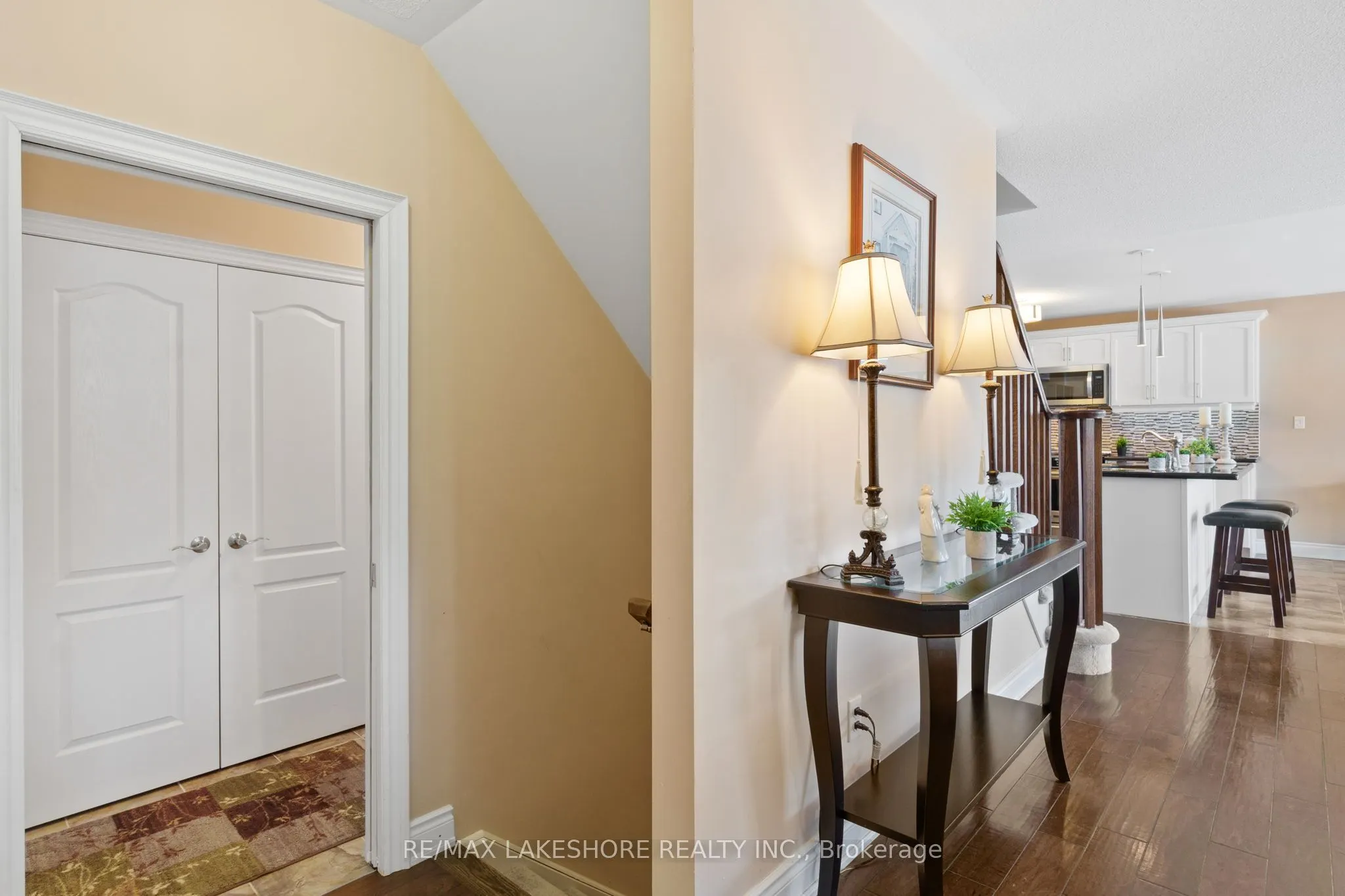 416 Lakeshore Road