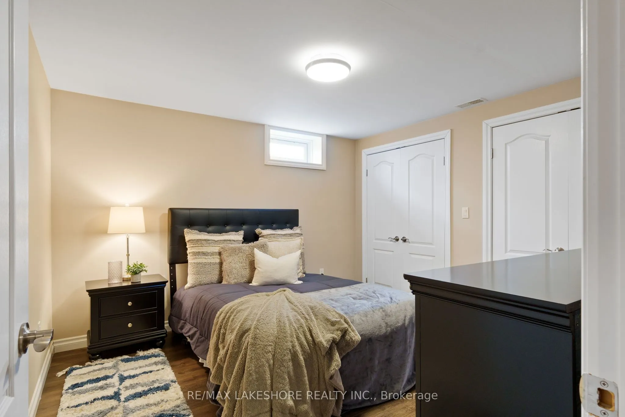 416 Lakeshore Road