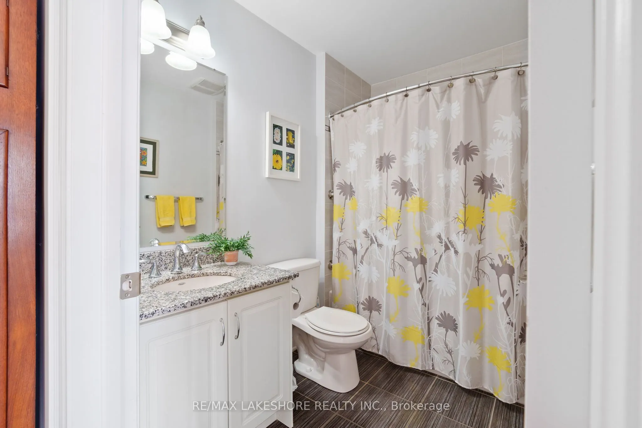 416 Lakeshore Road