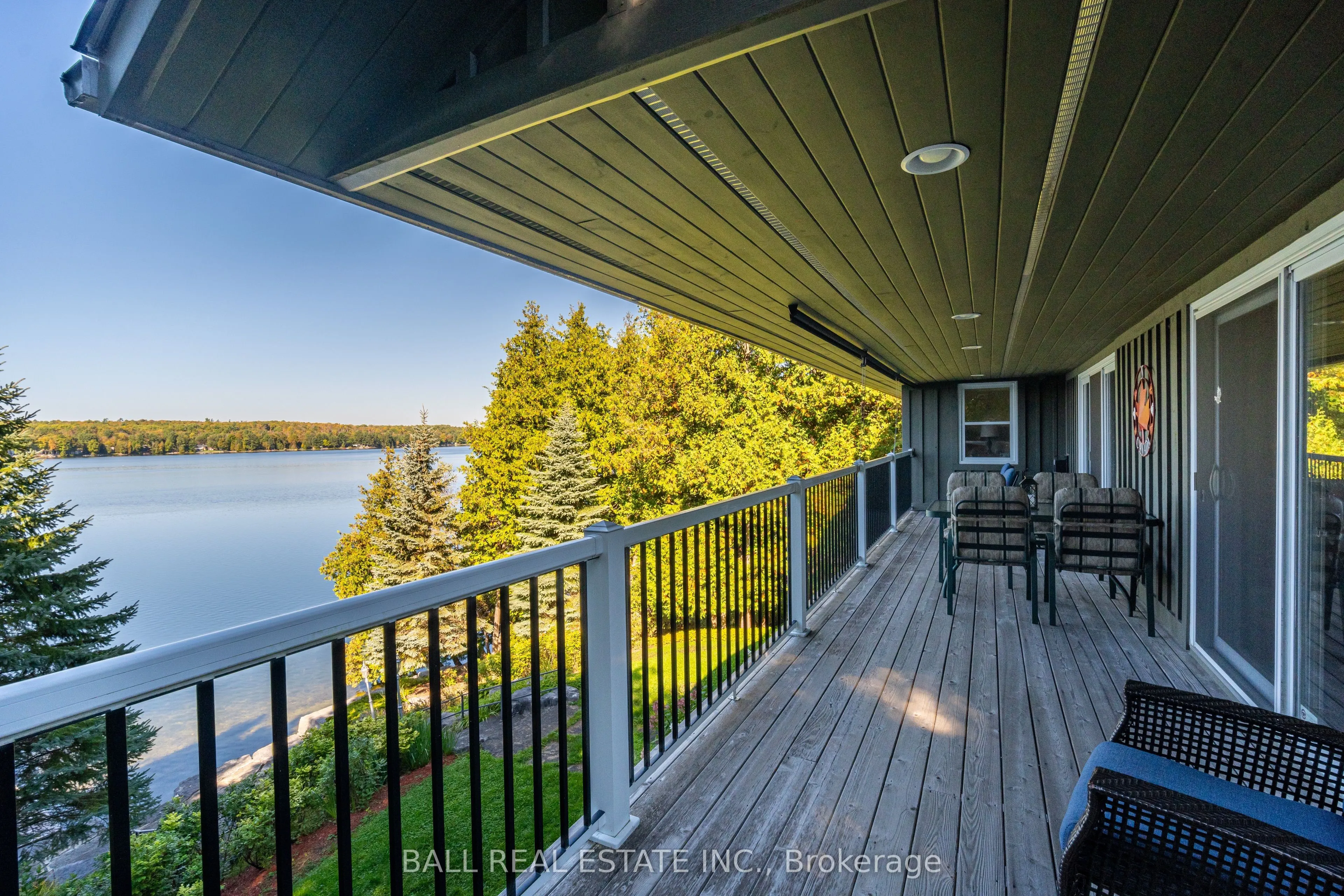 1950 White Lake Road E