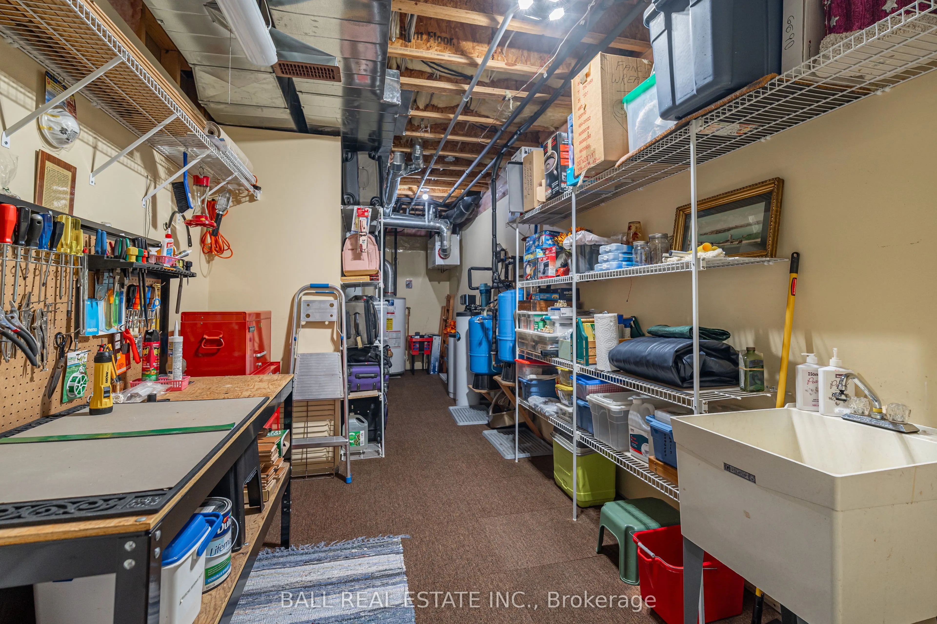 1950 White Lake Road E