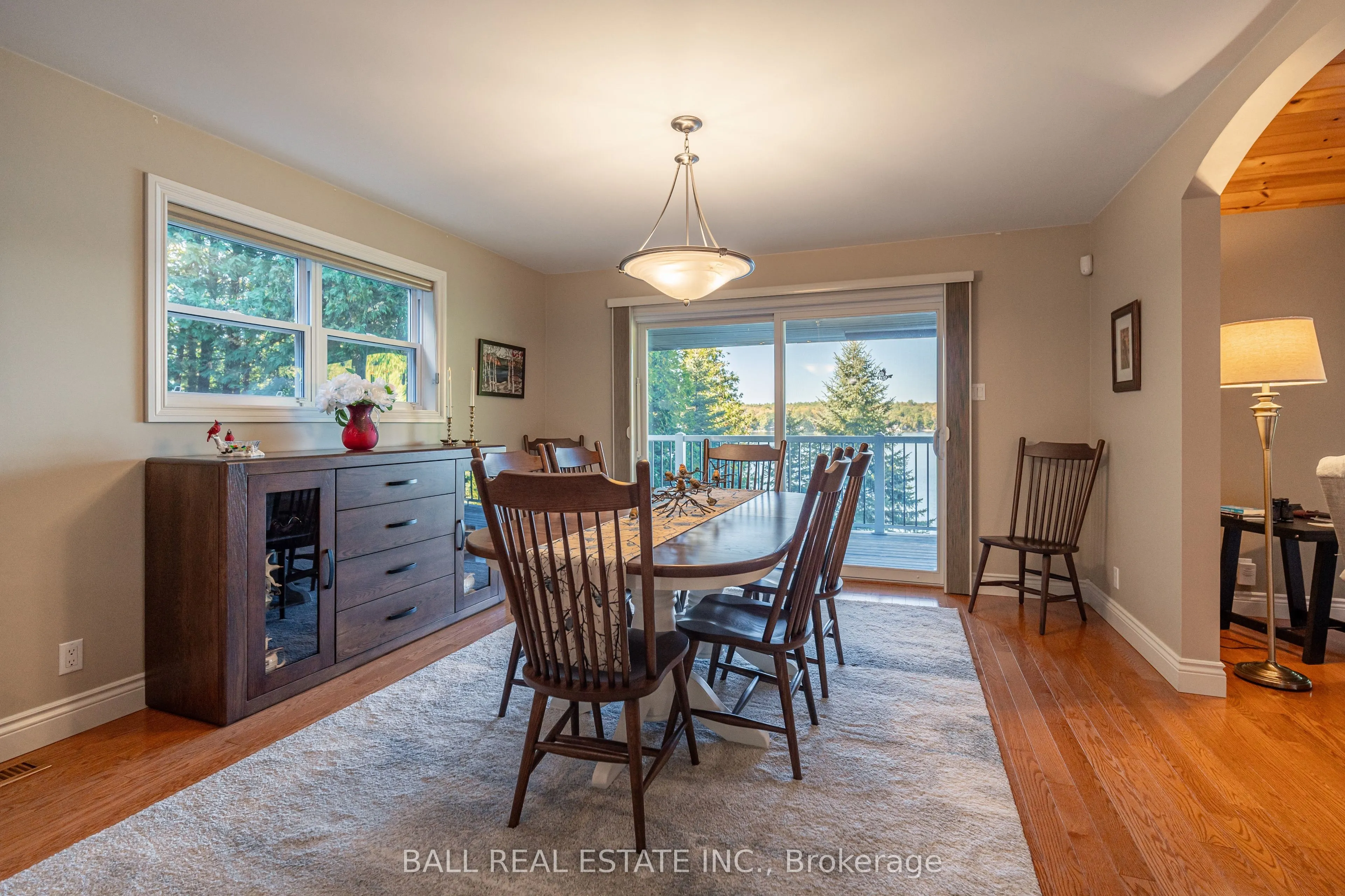 1950 White Lake Road E