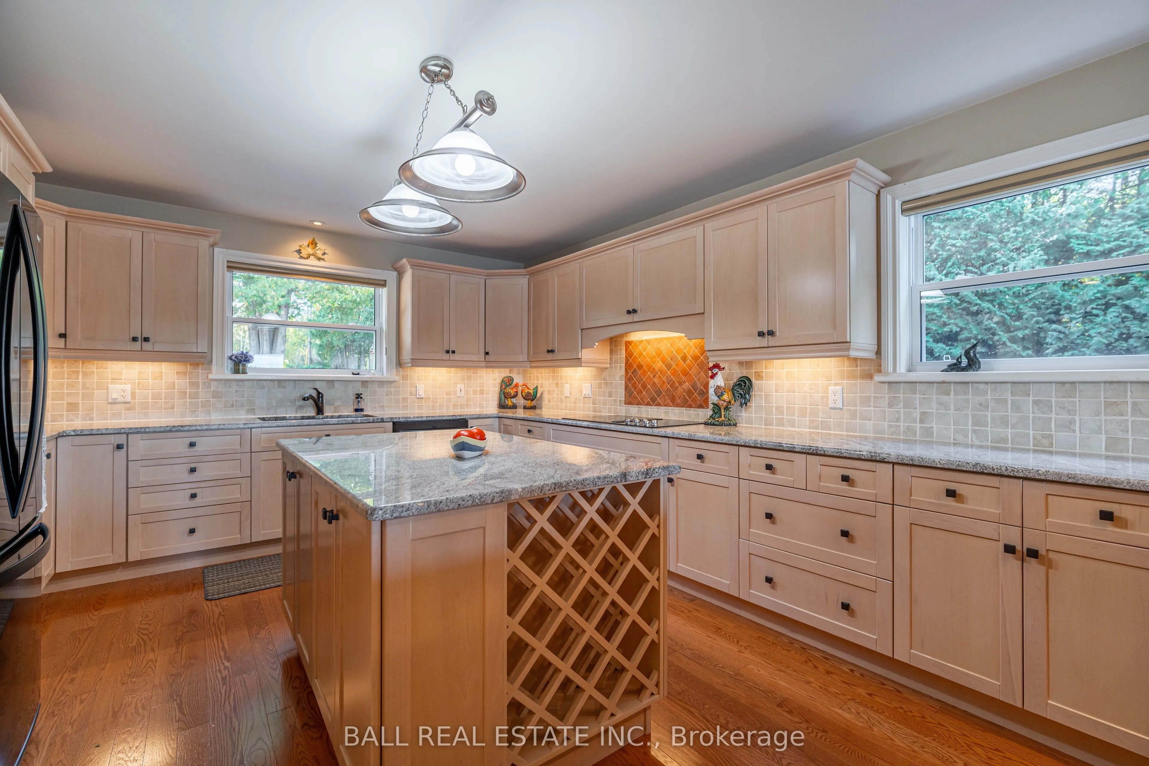 1950 White Lake Road E