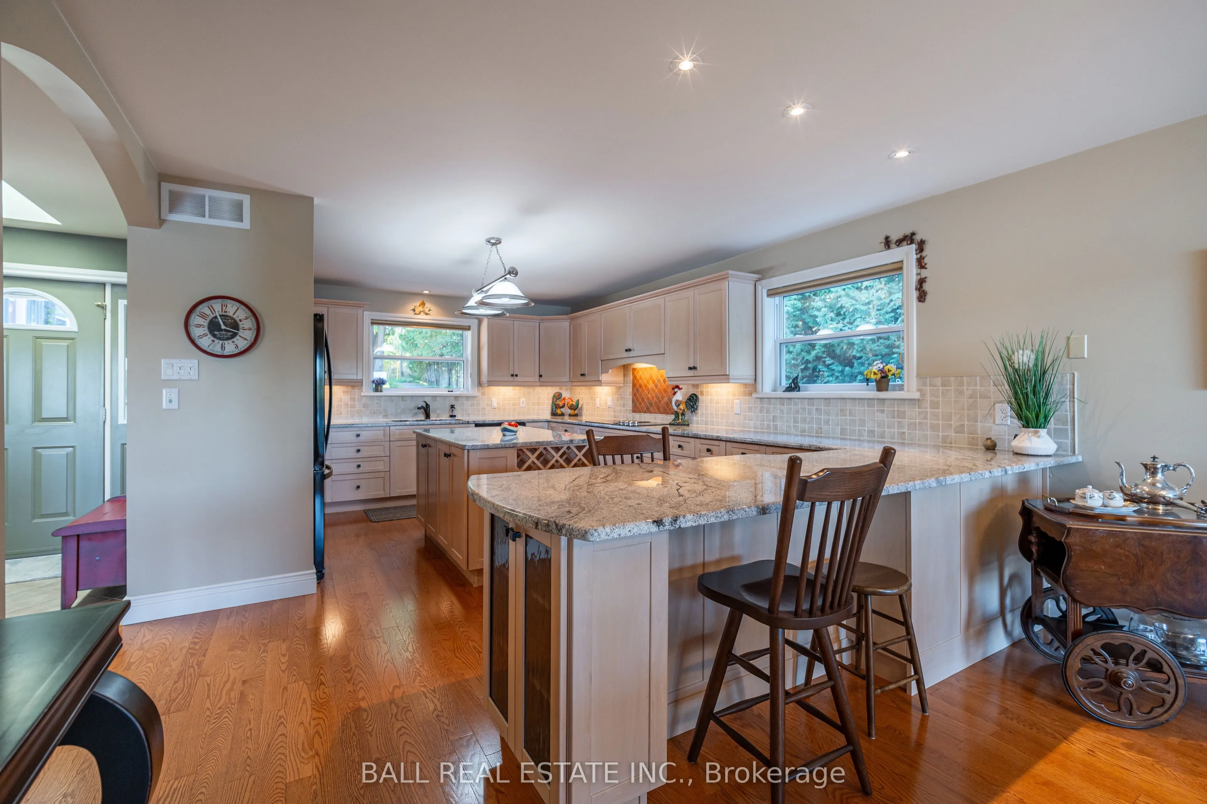 1950 White Lake Road E