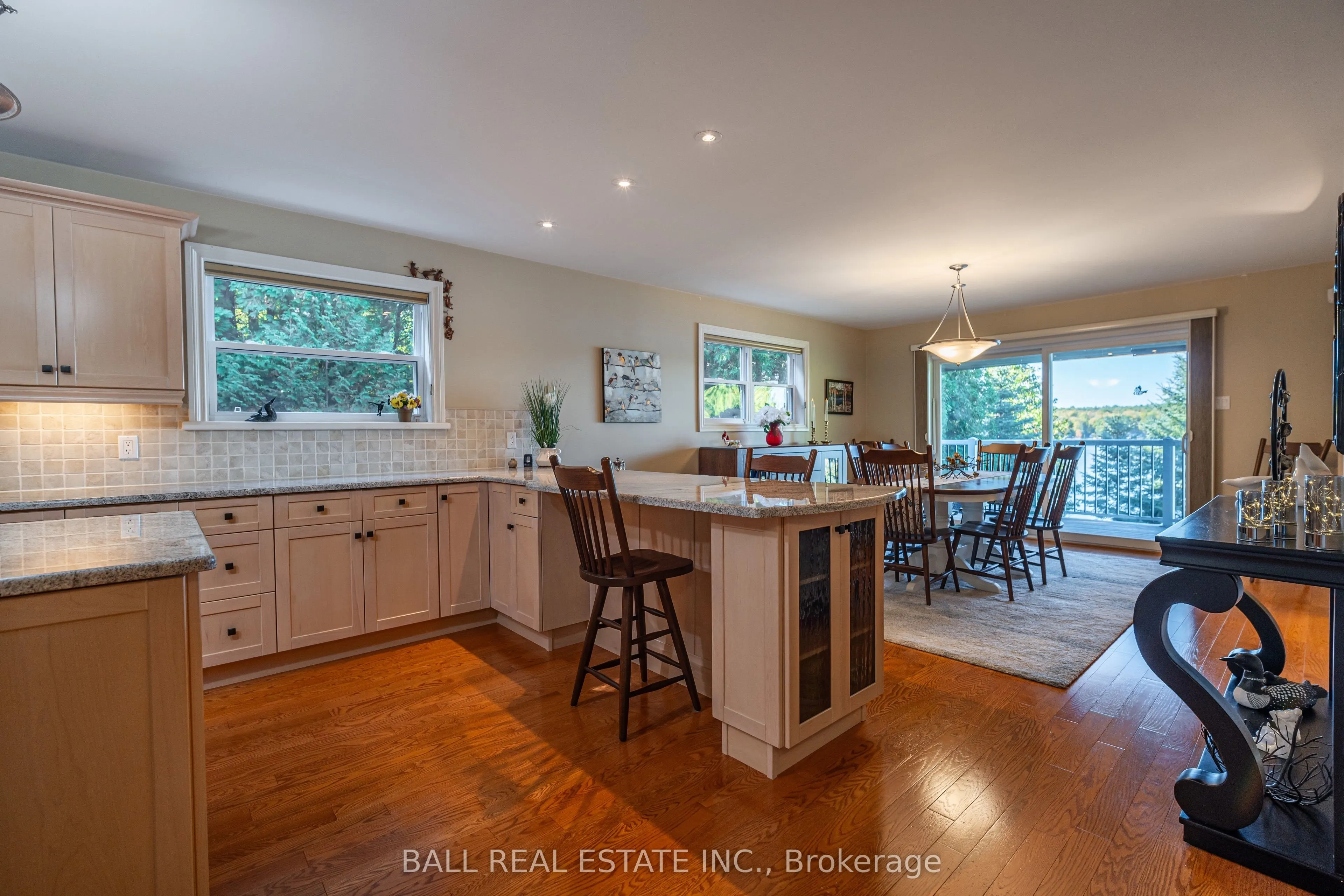 1950 White Lake Road E
