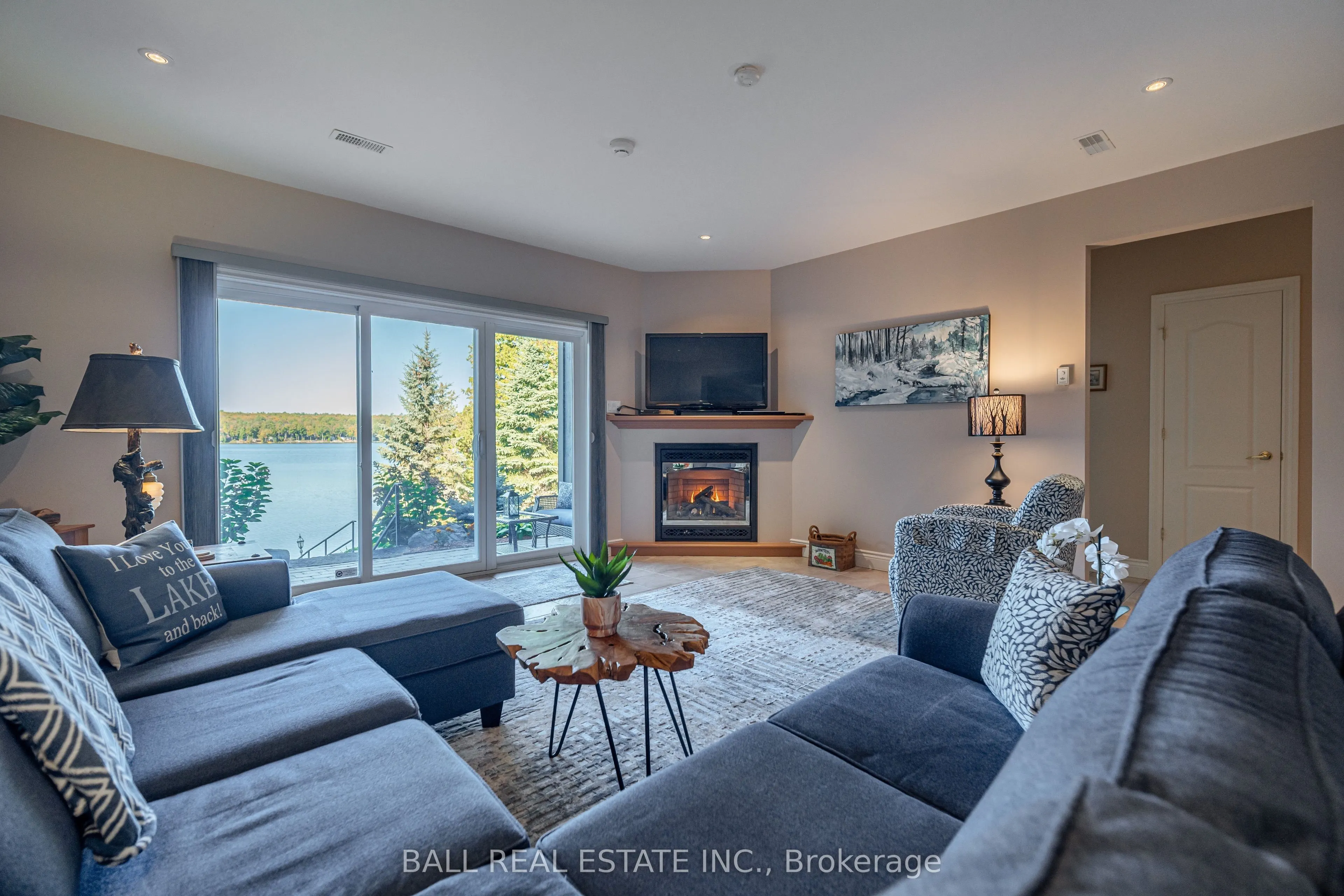 1950 White Lake Road E