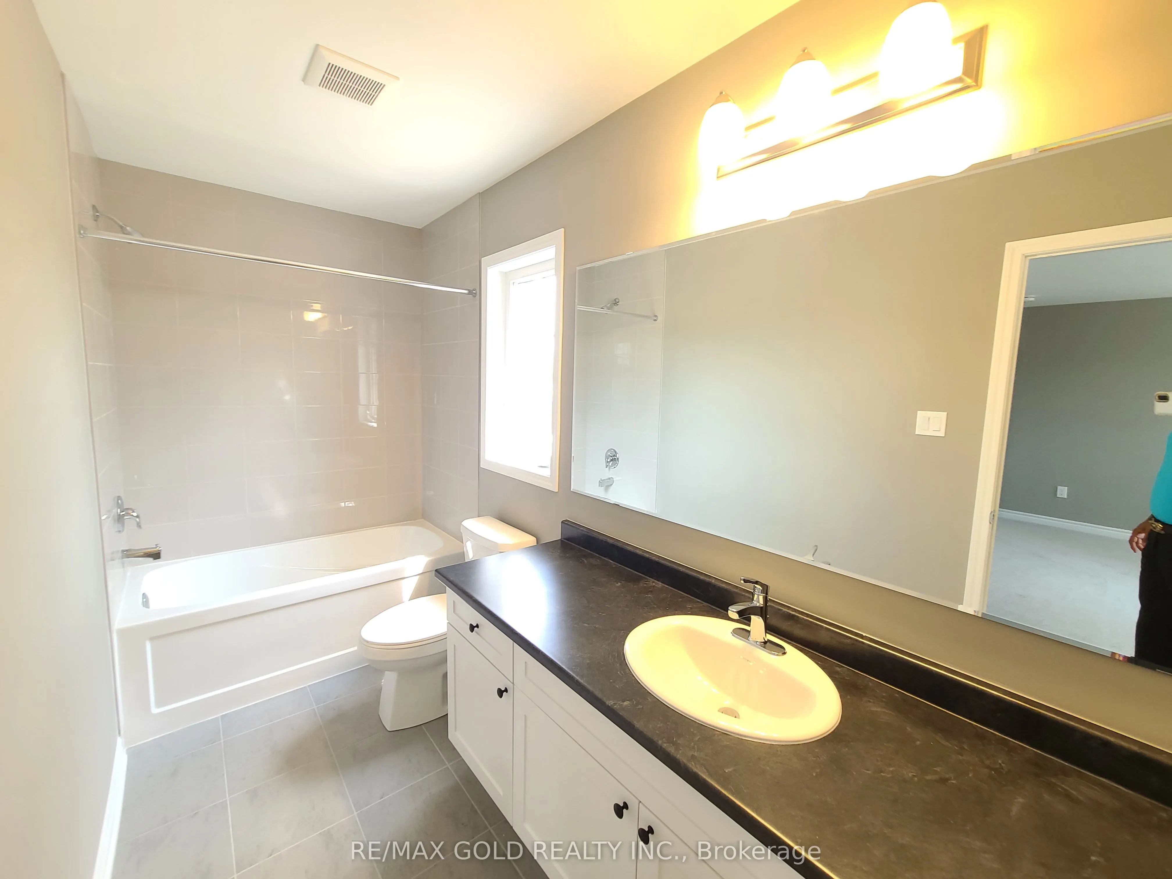 202 Histand Trail