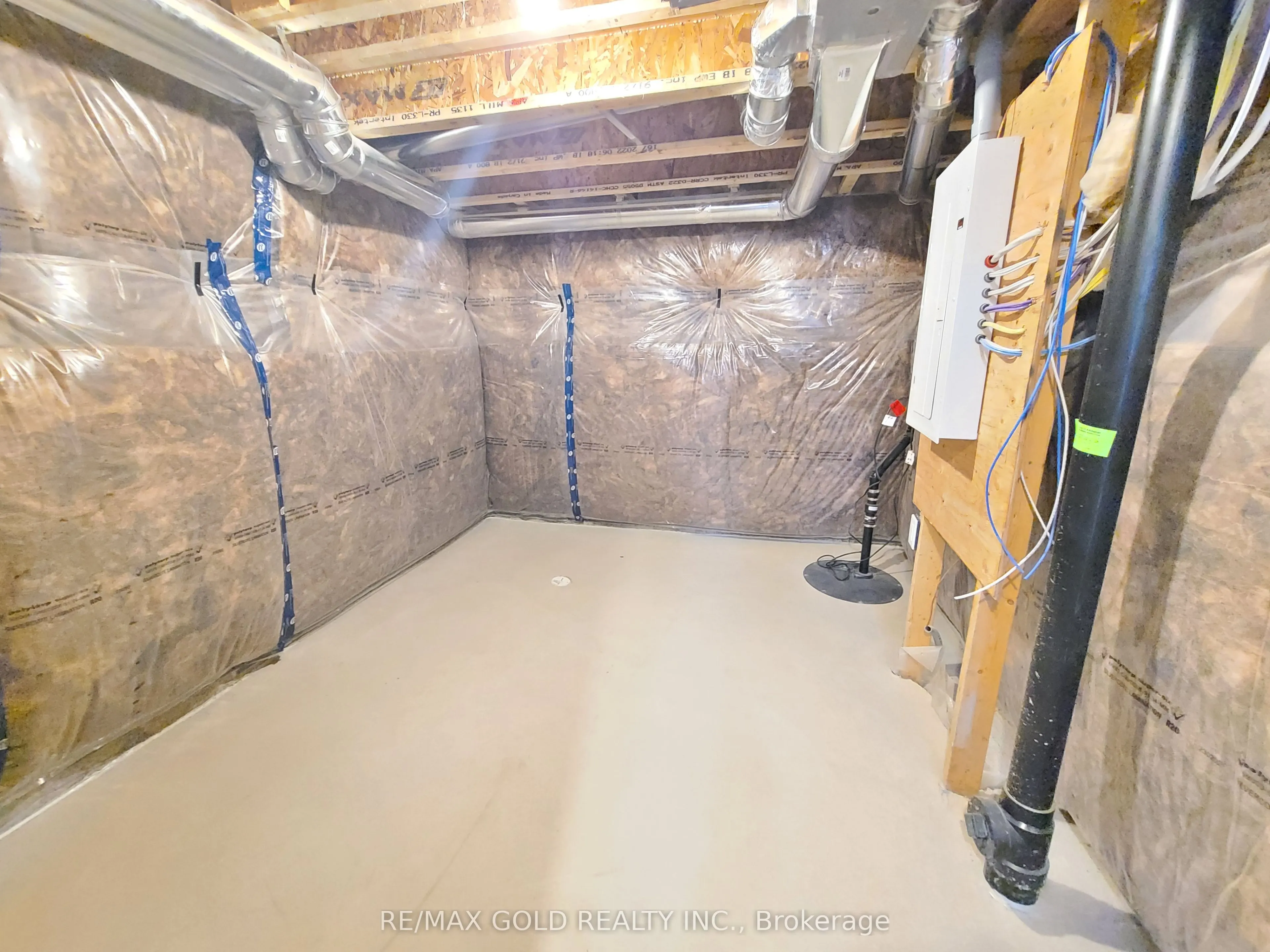 202 Histand Trail