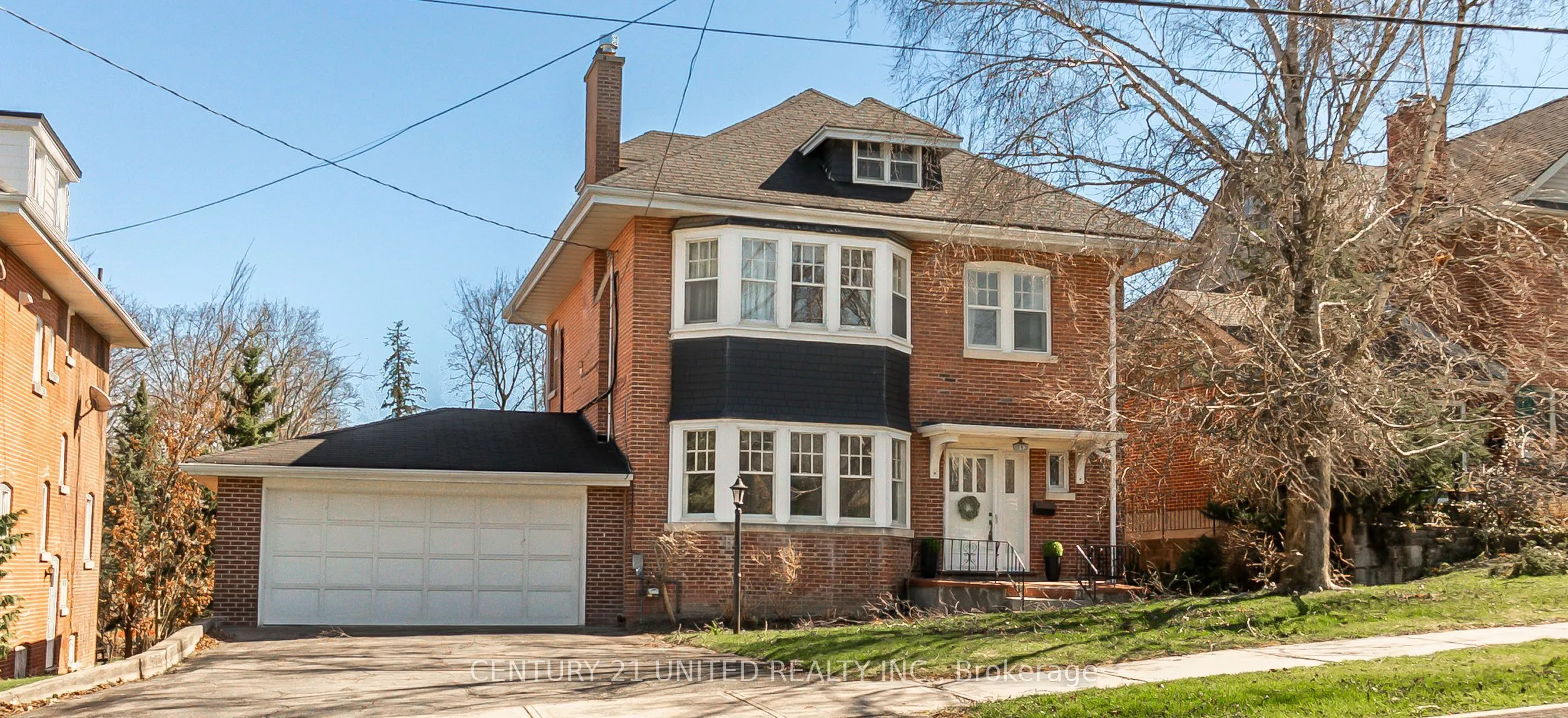 593 Weller Street