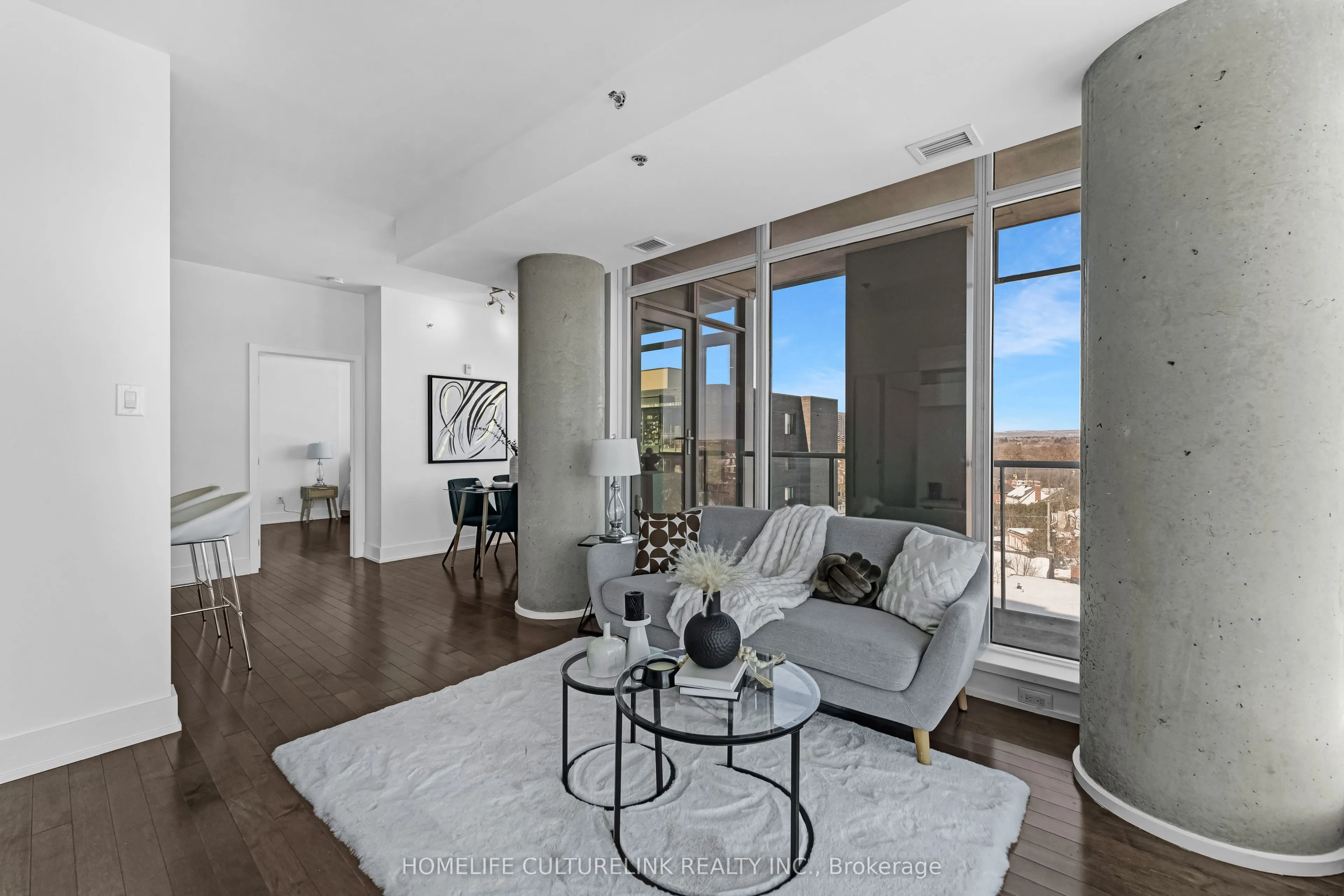 88 Richmond Road, #512