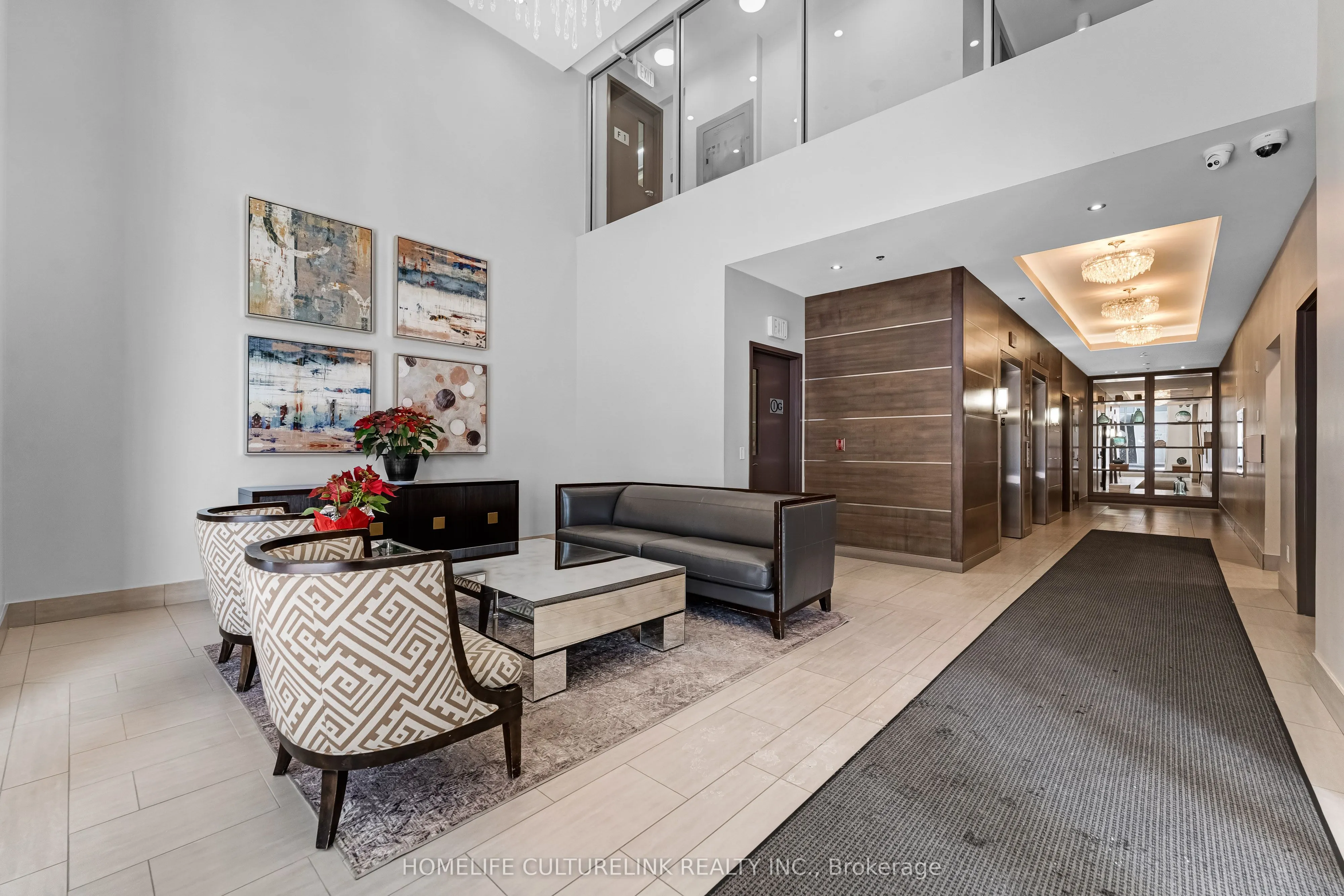 88 Richmond Road, #512