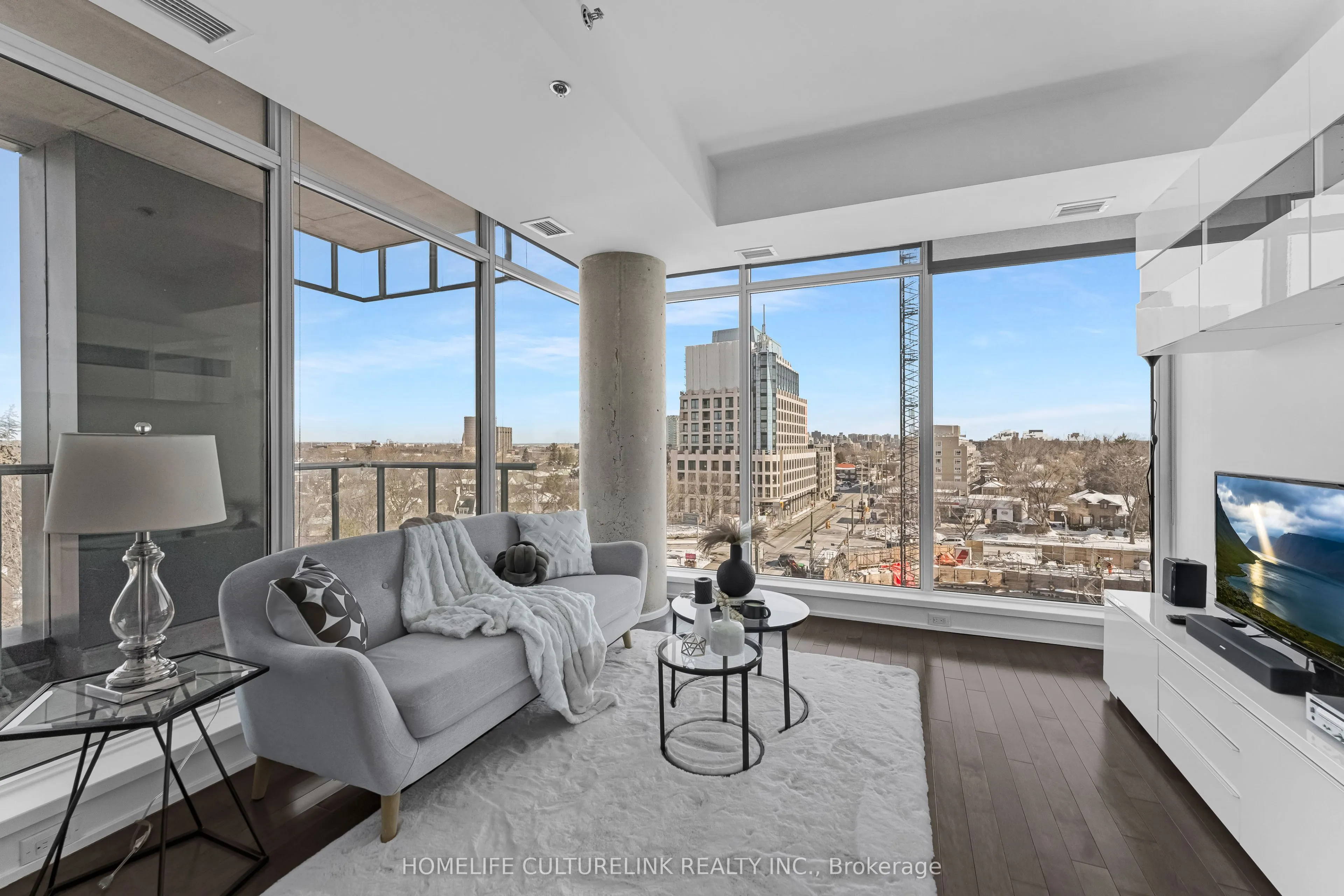 88 Richmond Road, #512