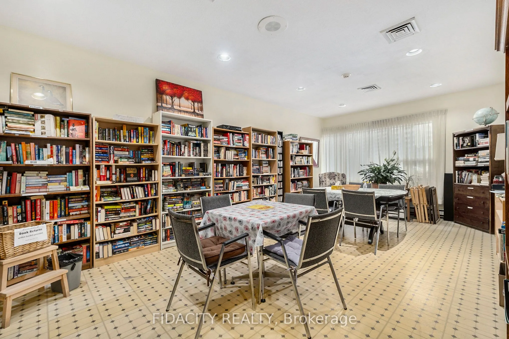 1380 PRINCE OF WALES Drive, #604