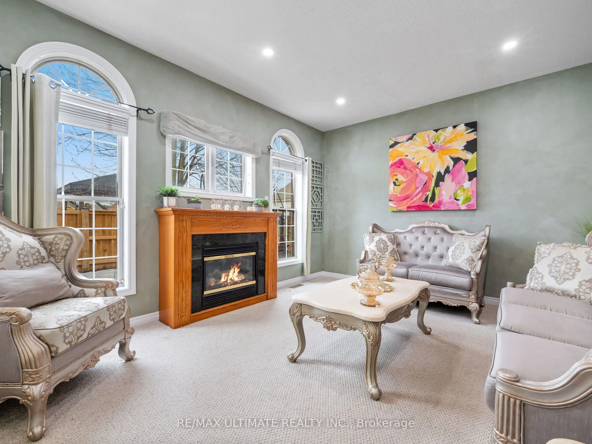 162 COLE Crescent