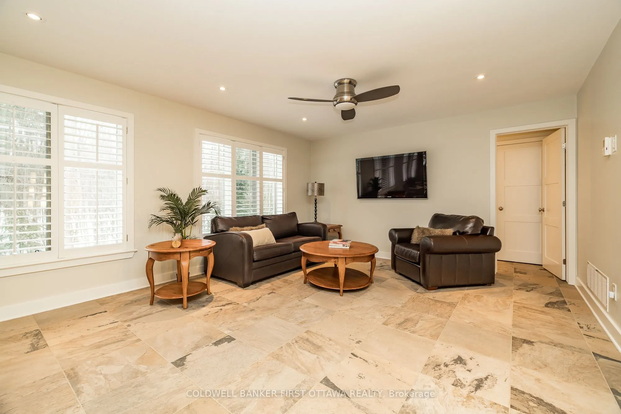 125 & 126 MUNRO Lane