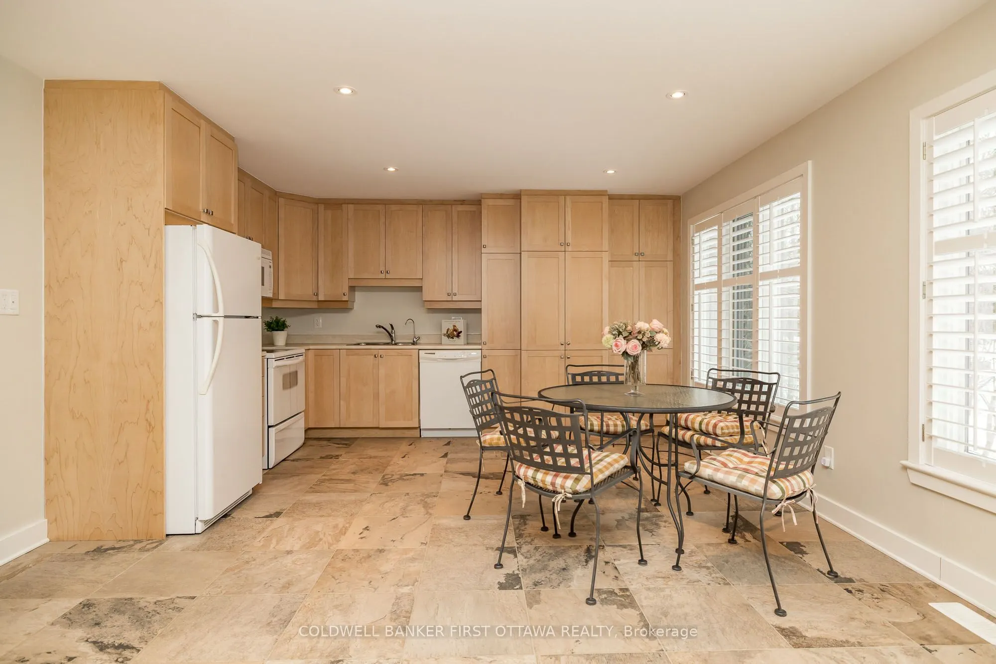 125 & 126 MUNRO Lane