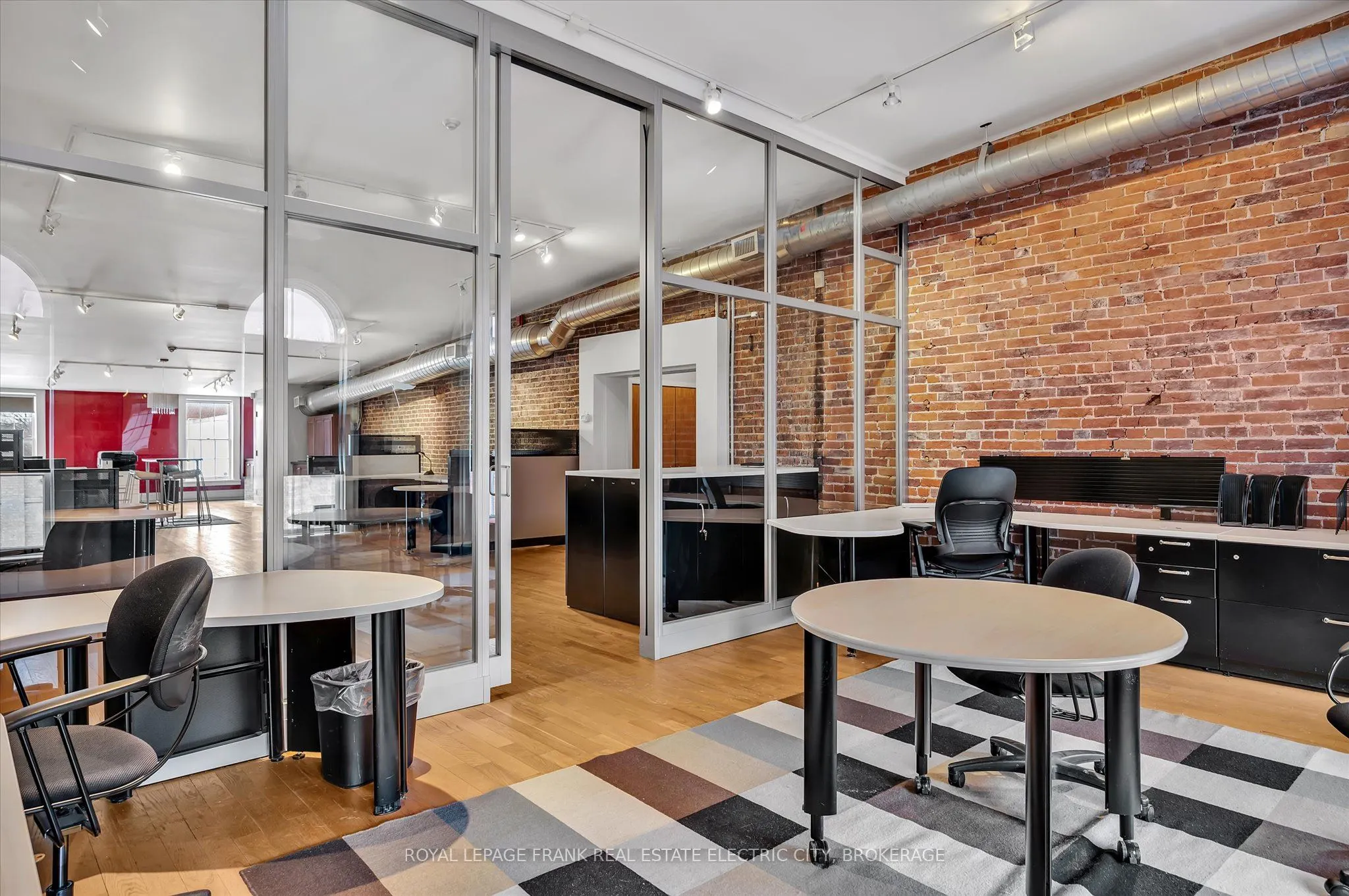 379 George Street N, #301