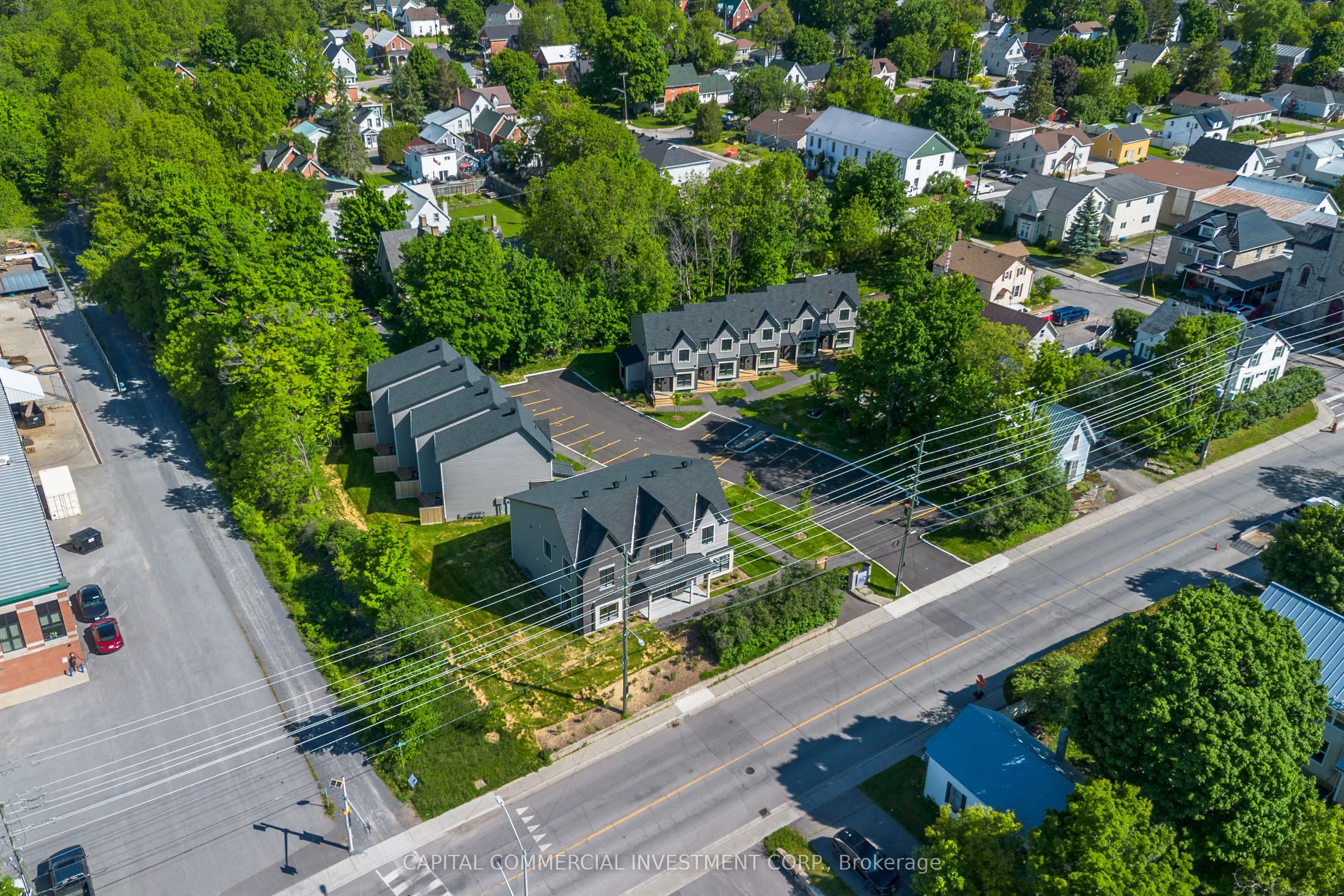 36 Main Street E