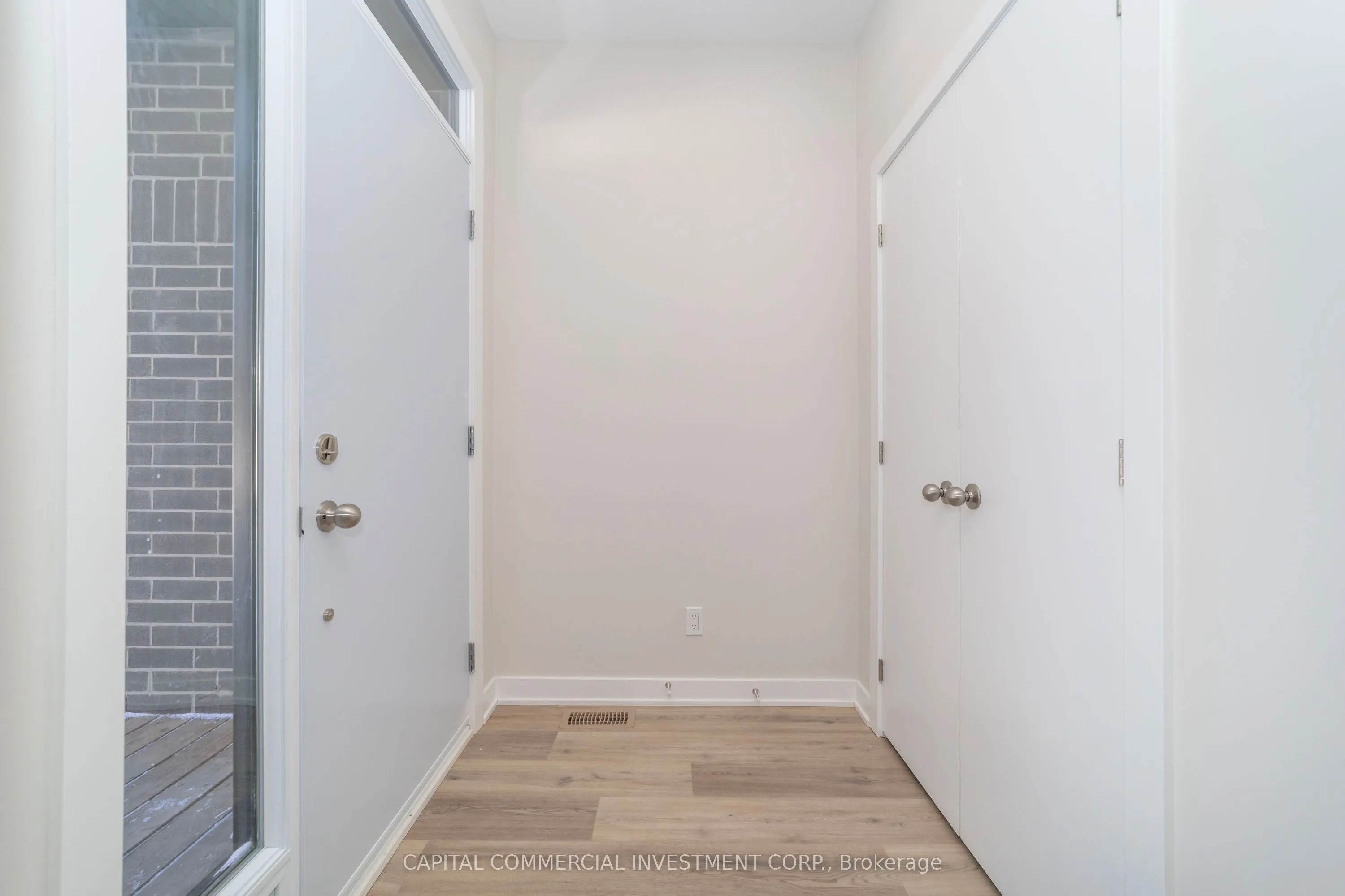 36 Main Street E