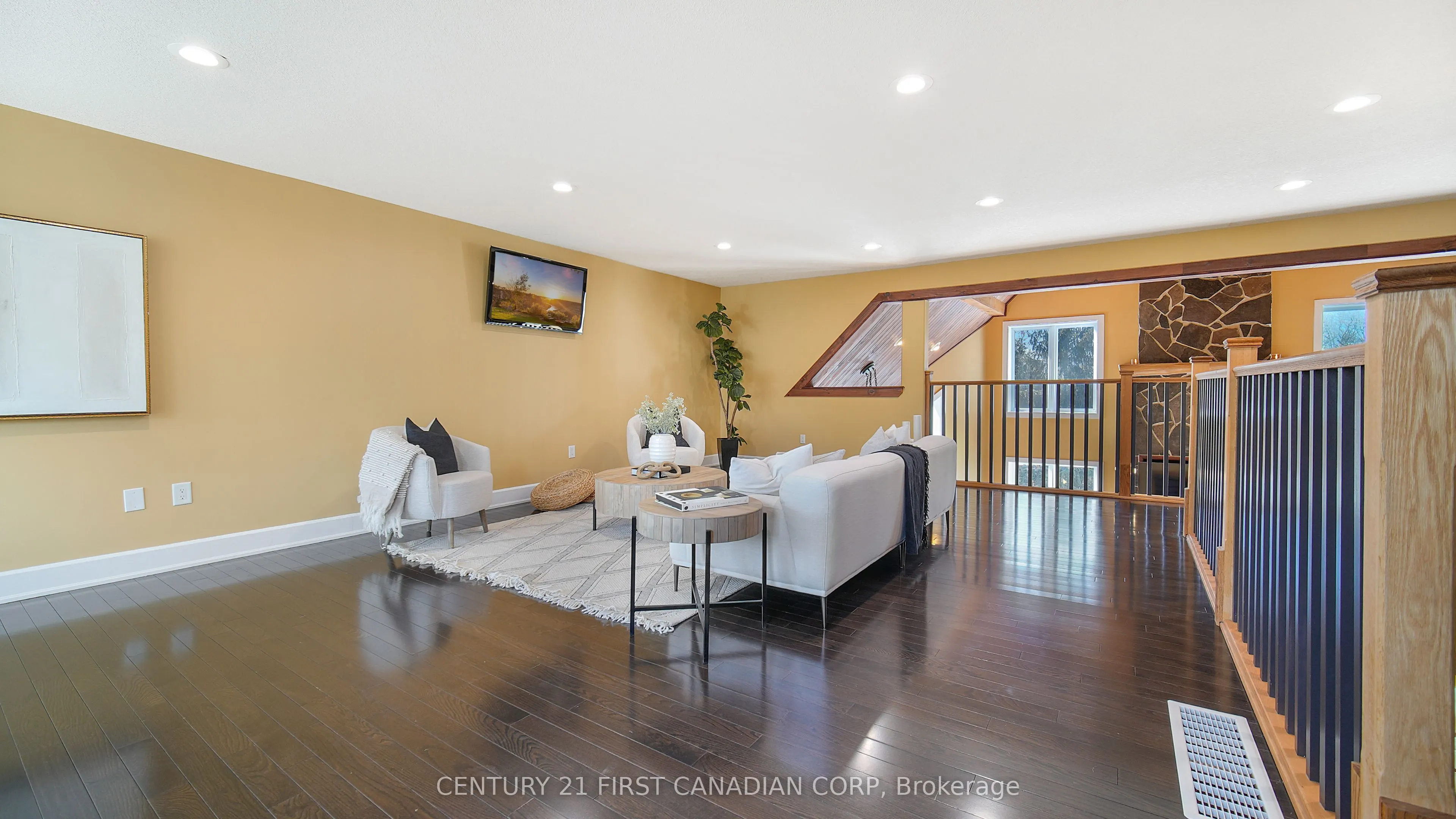 1659 Hamilton Road