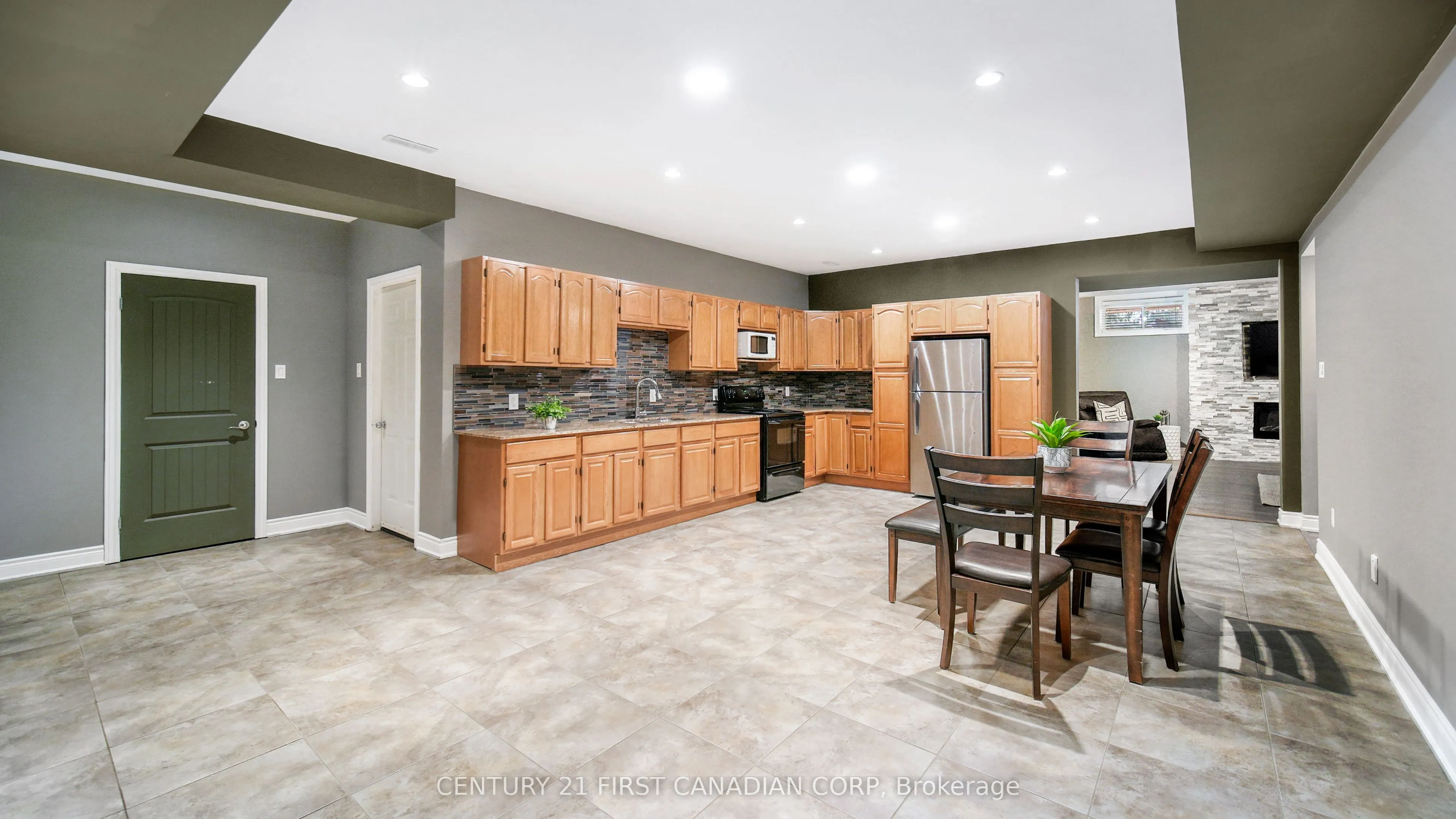 1659 Hamilton Road