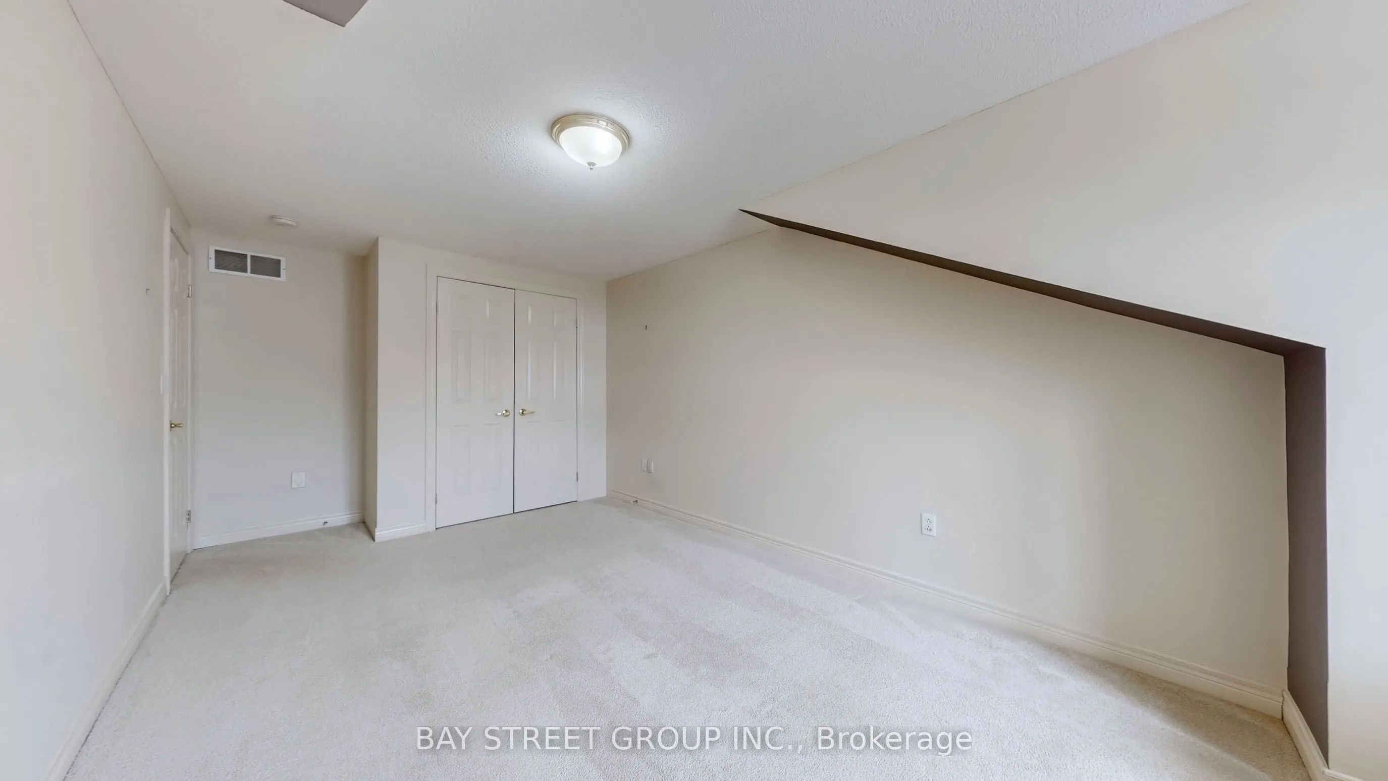810 Golf Links Road, #34