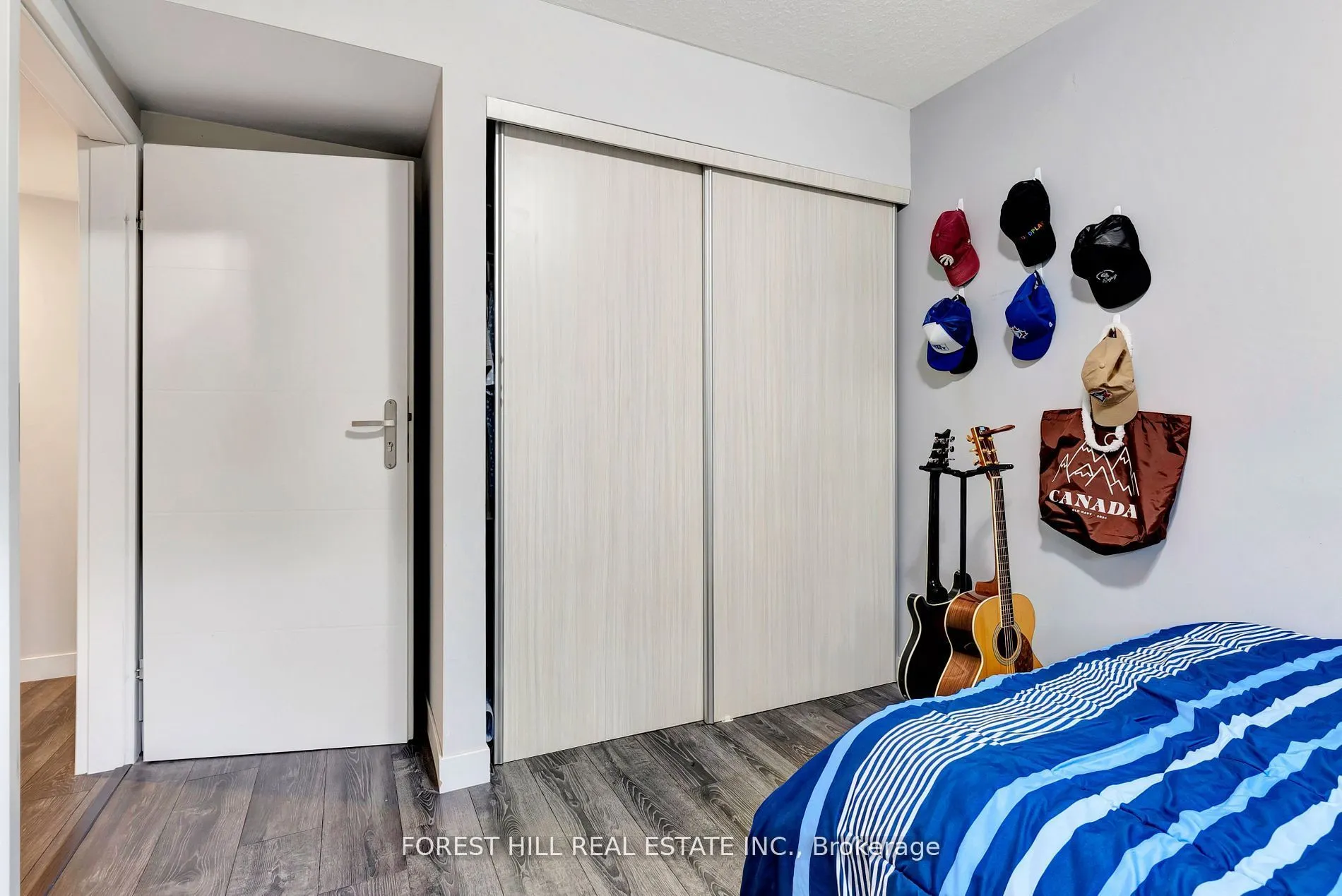 338 Albert Street #119