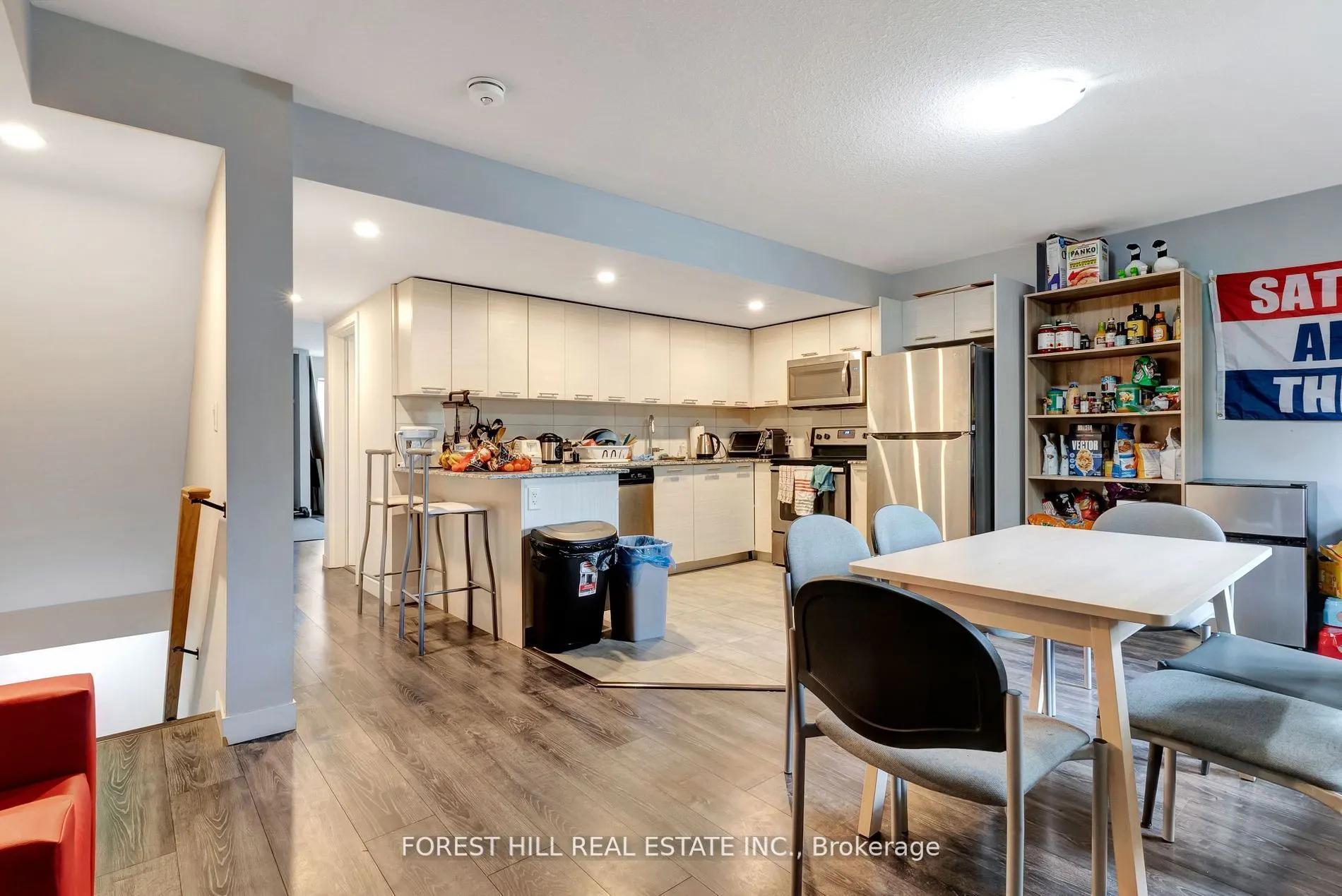 338 Albert Street #119