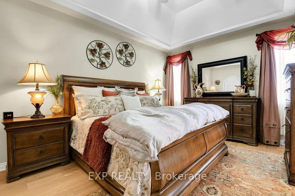 5544 Bridlewood Court